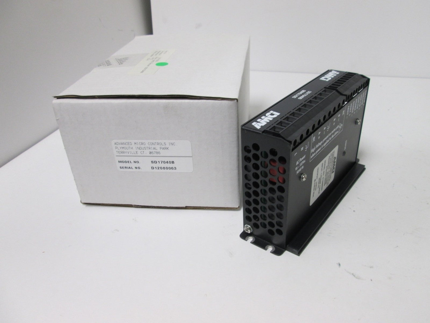 New AMCI SD17040B Stepper Motor Drive, In: 1-Phase 115VAC, Out: 170VDC at 4A Max