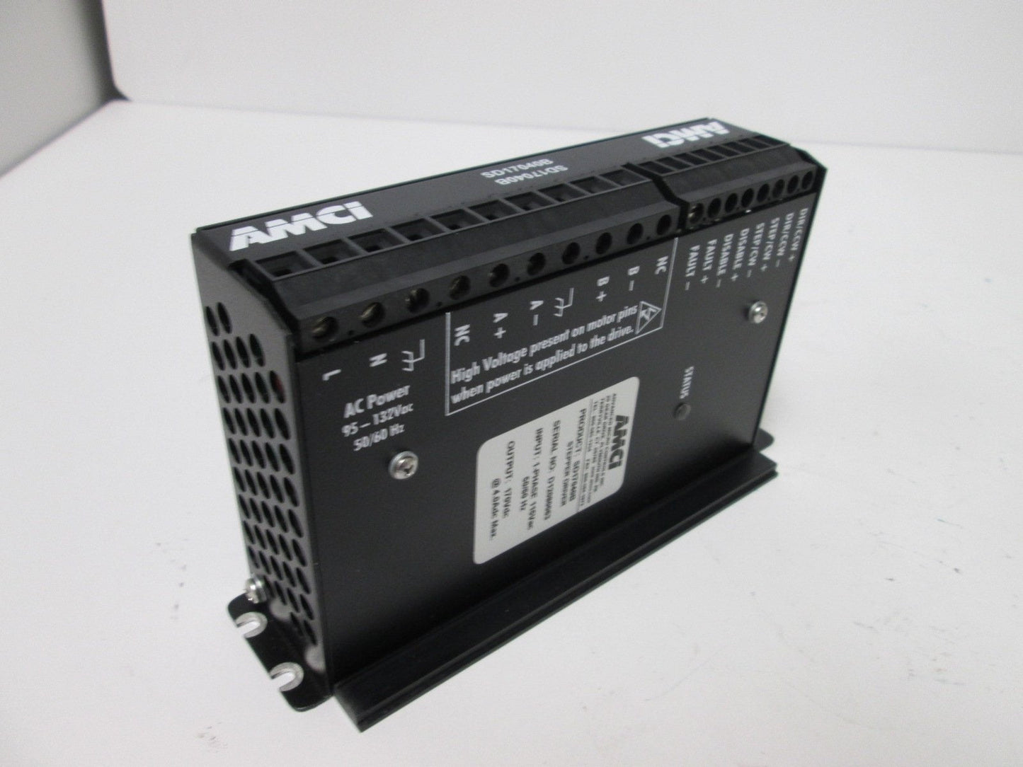 New AMCI SD17040B Stepper Motor Drive, In: 1-Phase 115VAC, Out: 170VDC at 4A Max