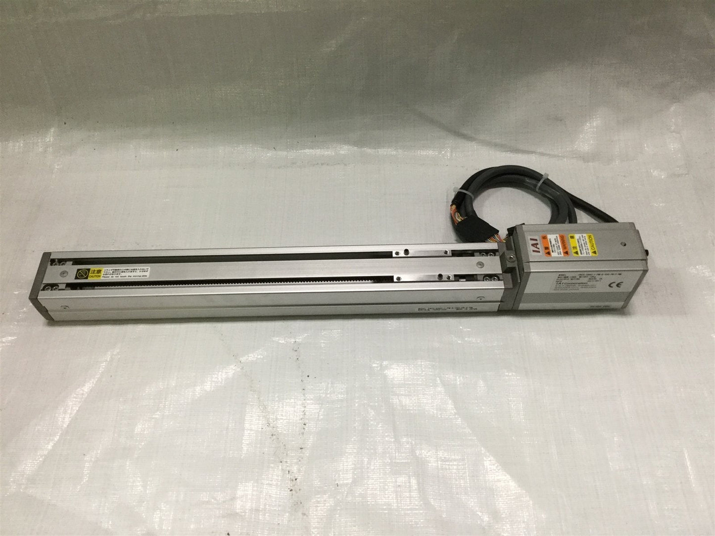 Used IAI ERC2-SA6C 300mm ROBO Cylinder Linear Actuator Slider Type w/Controller 24VDC