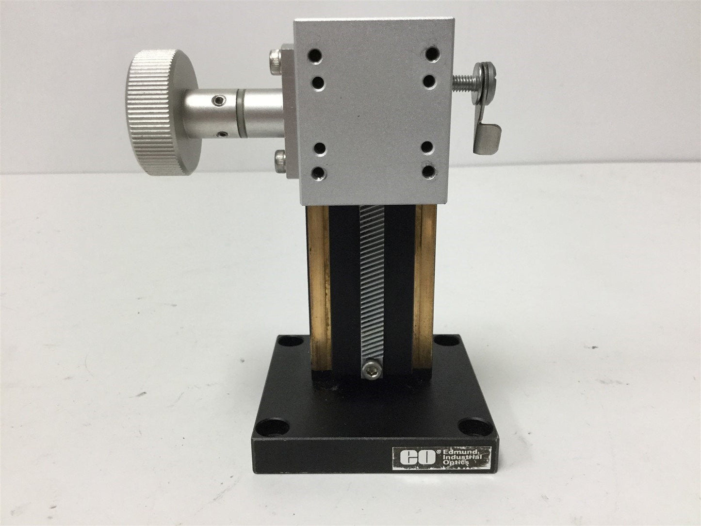 Used Edmund Optics Dovetail Rack & Pinion Stage, Travel: 2.125", Stage: 1.34" x 1.57"