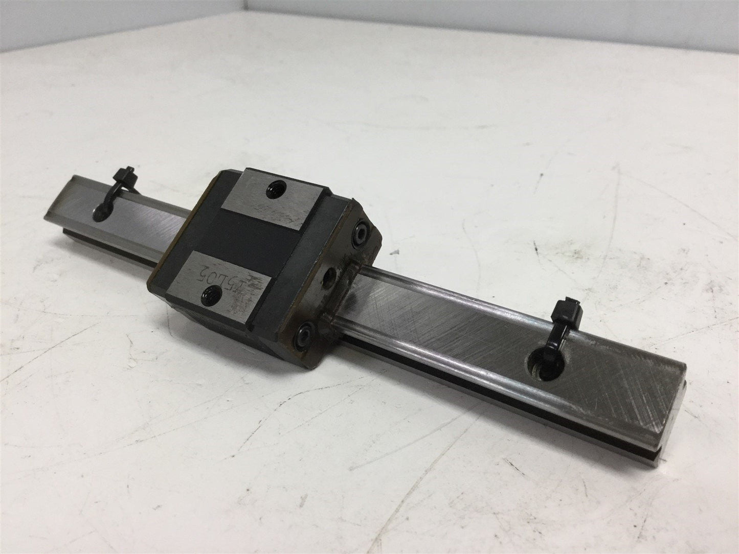 Used THK SR15V Linear Bearing, Guide Length: 160mm Guide Width: 15mm Slide: 34x37.5mm