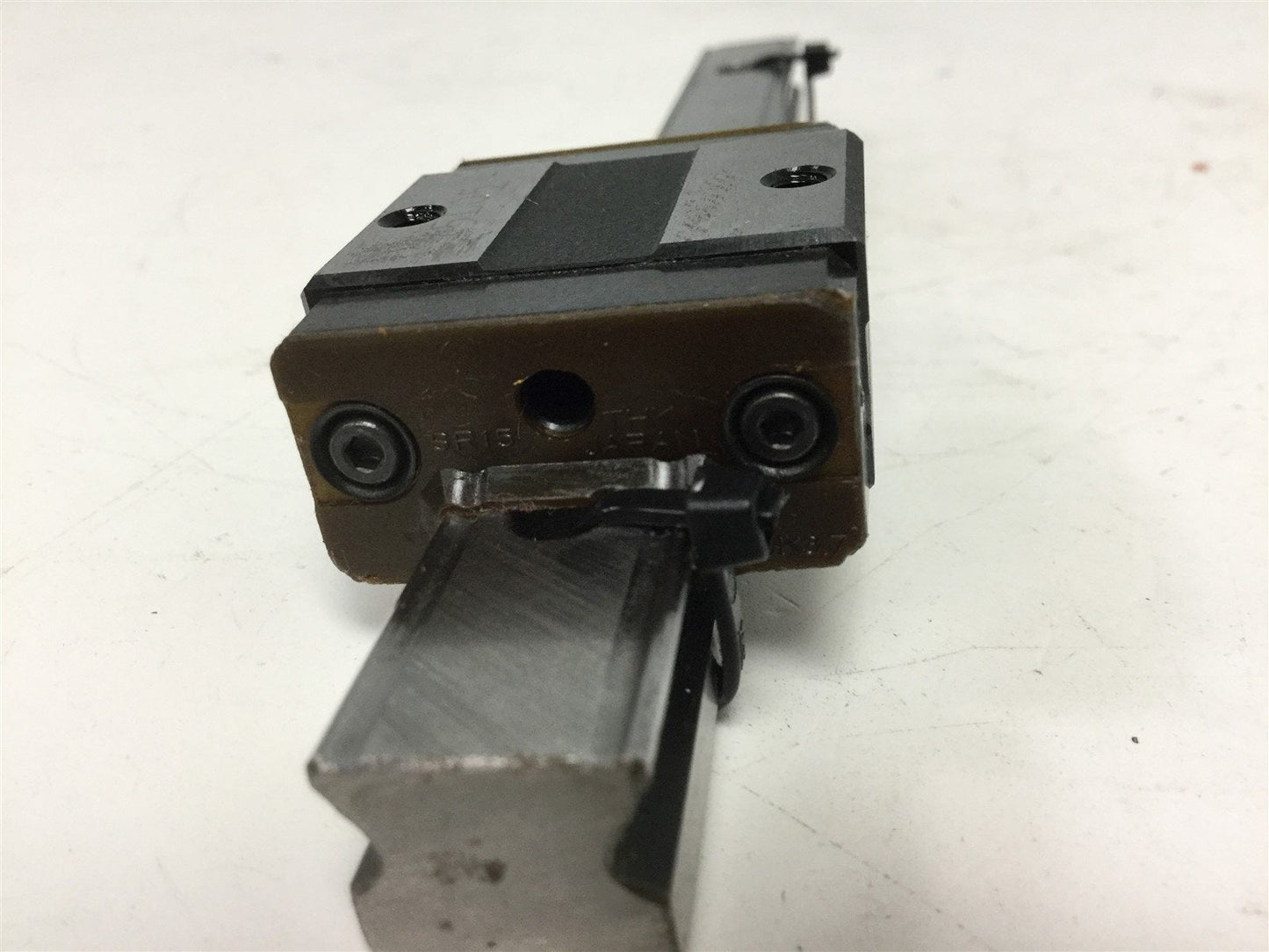 Used THK SR15V Linear Bearing, Guide Length: 160mm Guide Width: 15mm Slide: 34x37.5mm