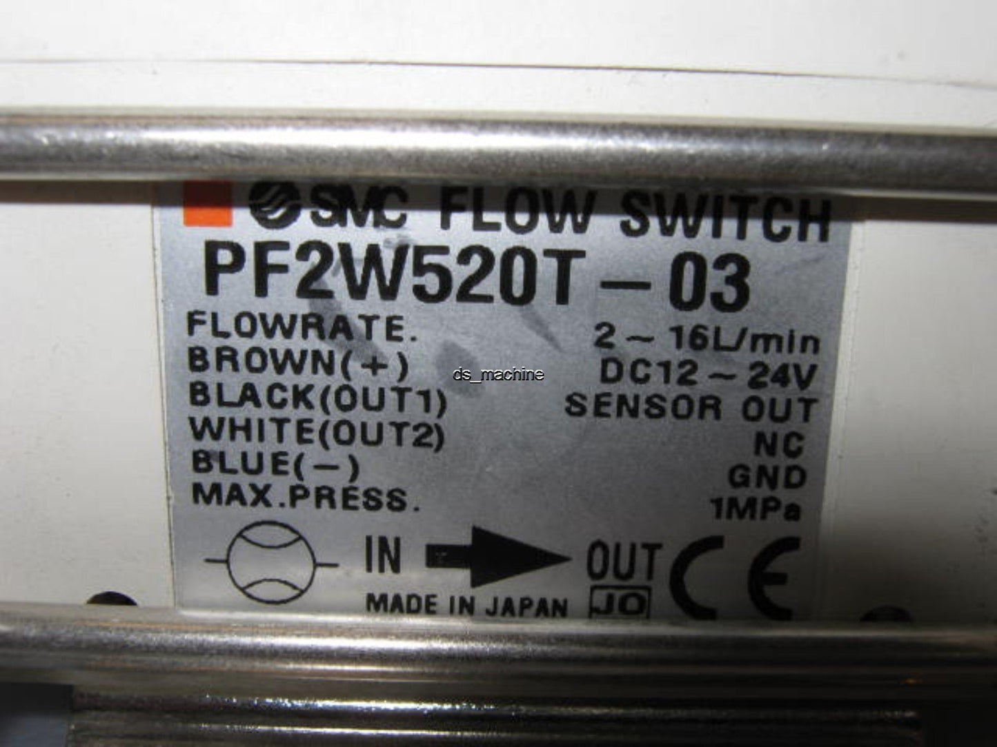 Used SMC 3/8"NPT 2-16L Flow Switch For Water PF2W520T-03