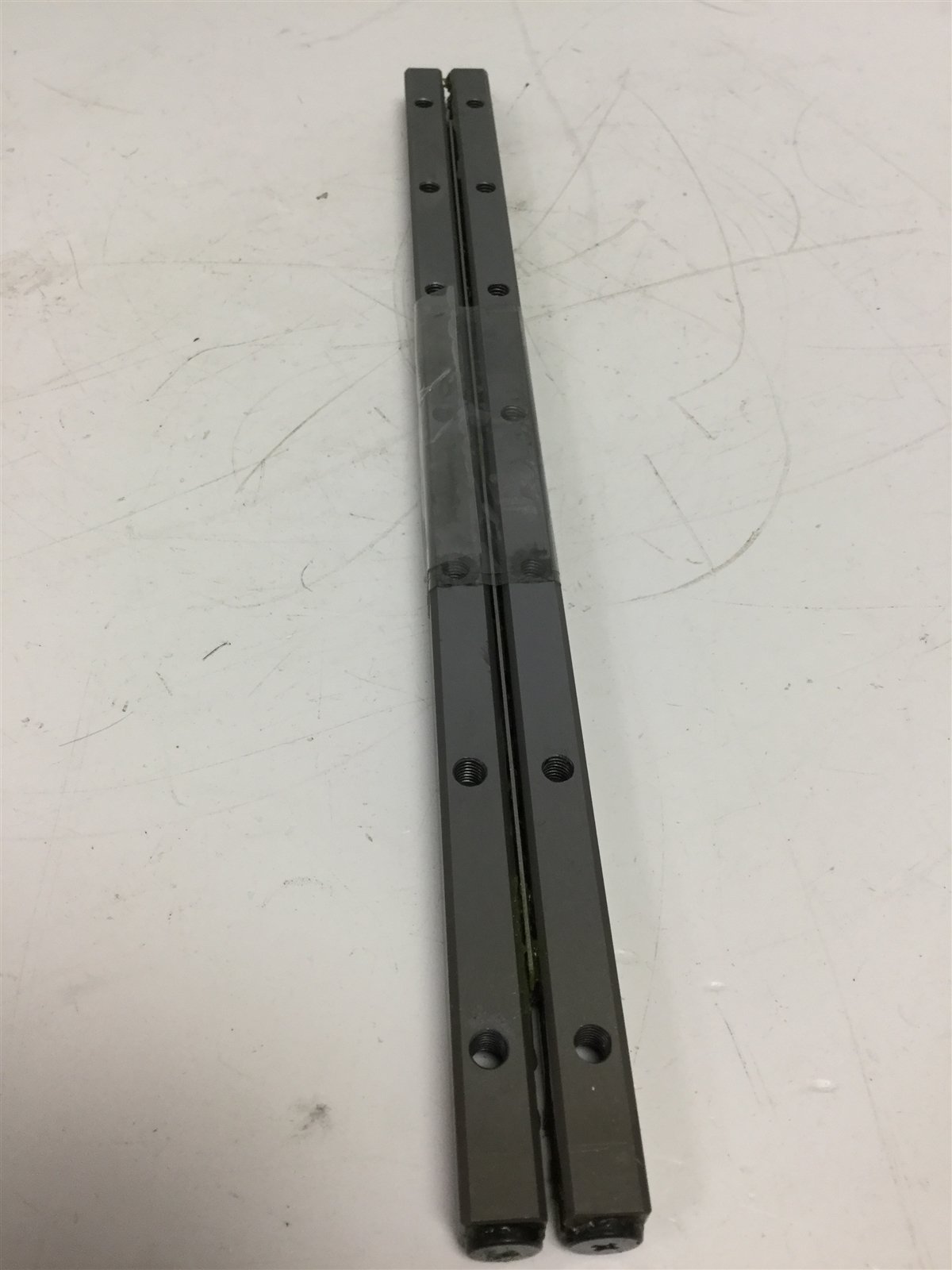 Used IKO CRW4-280 Cross Roller Linear Slide Rail Bearing, Length: 280mm, Travel: 4"