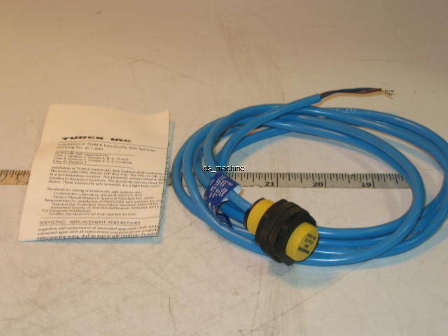 New Turck Bi5-P18-YO Inductive Proximity Sensor 30MM, 8,2VDC