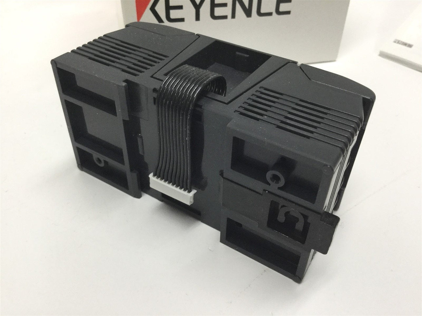 New Keyence KV-E8X Compact PLC Input Expansion Module Unit 8-Point 24VDC DIN Mount