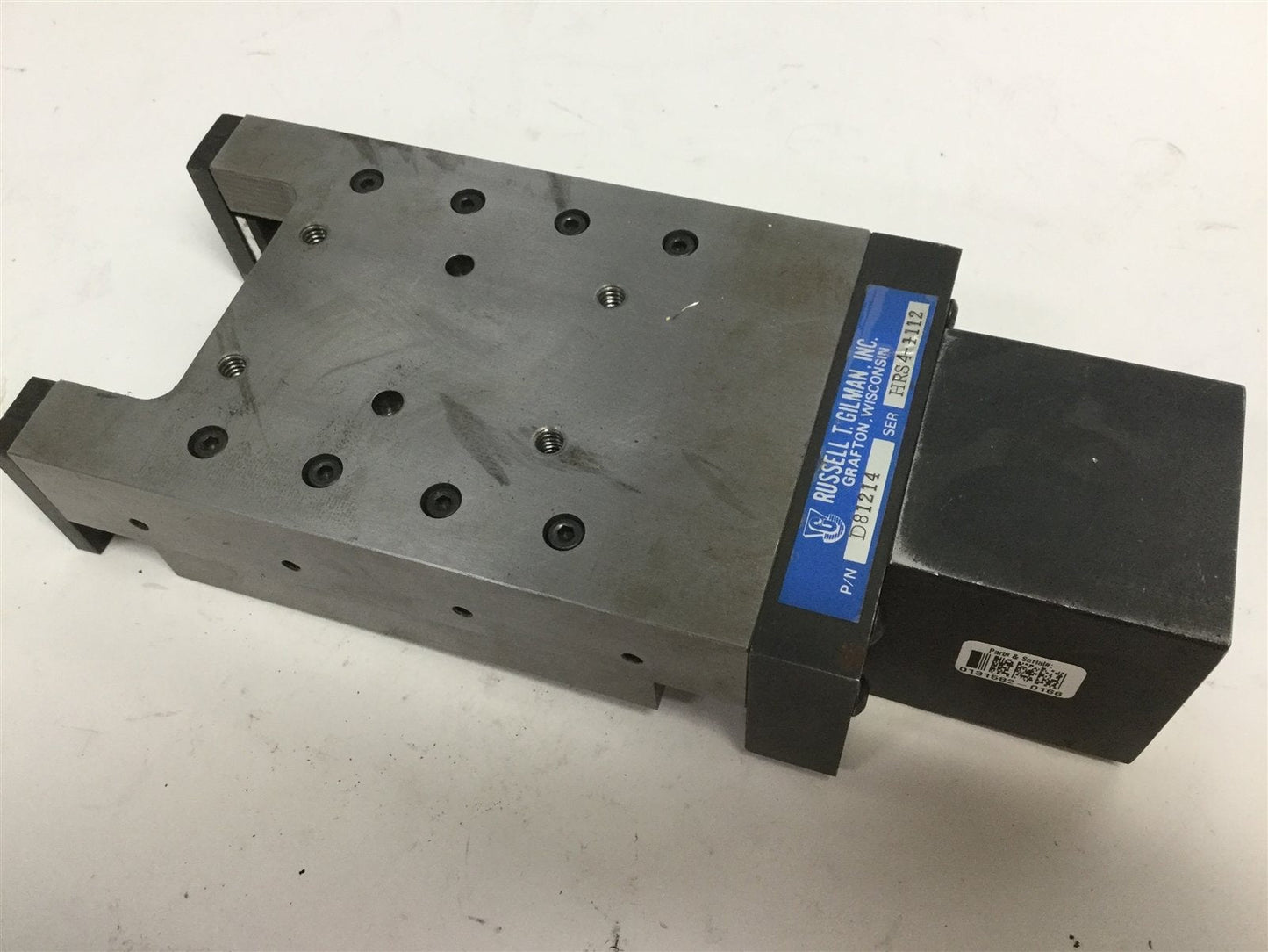 Used Gilman Linear Motion D81214 Precision Linear Stage, Travel: 25.25mm, 2.57mm/Turn