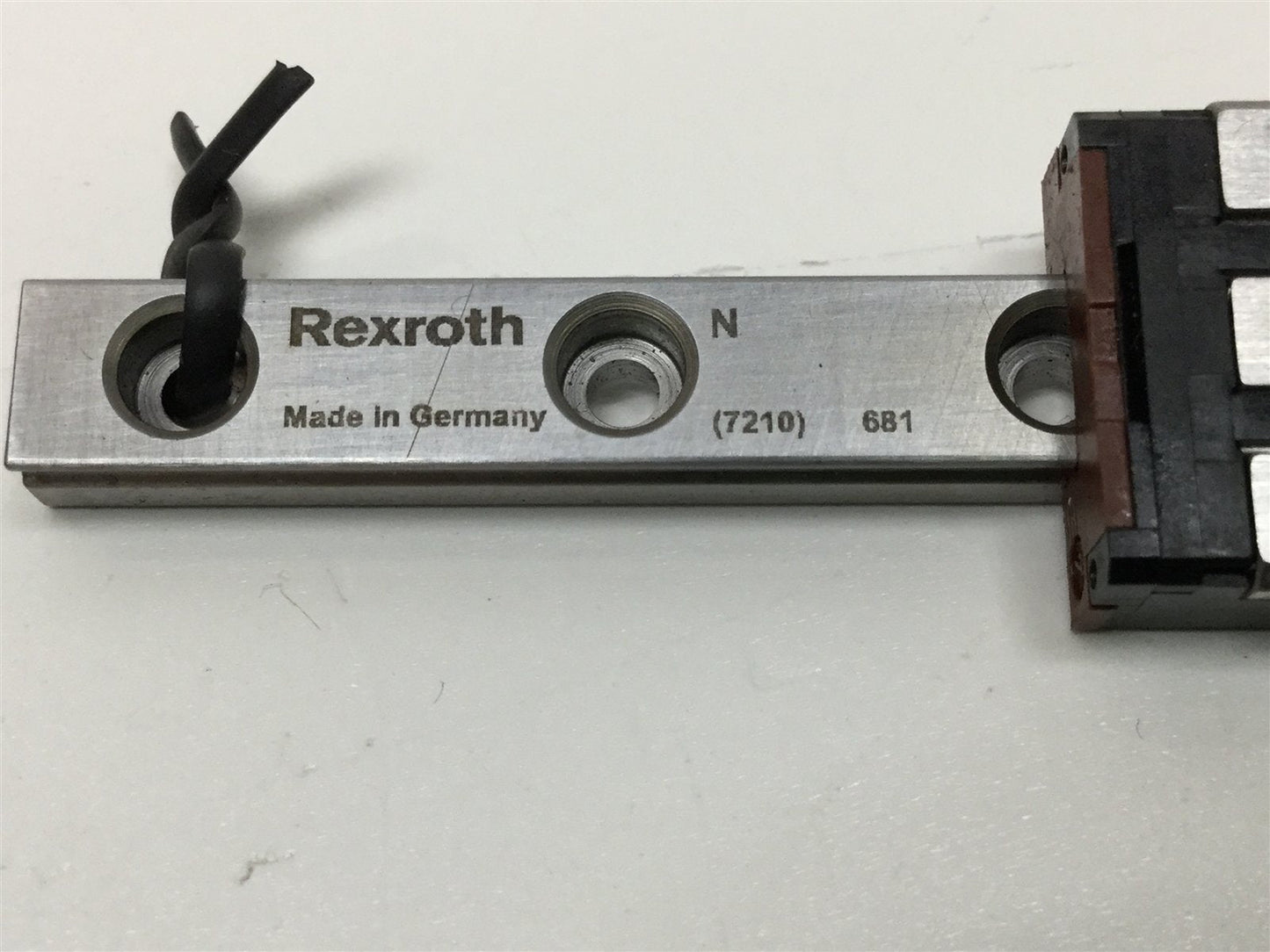 Used Rexroth R044279401 Mini Block (x2) Linear Guide Ball Bearing Carriage 160mm Rail