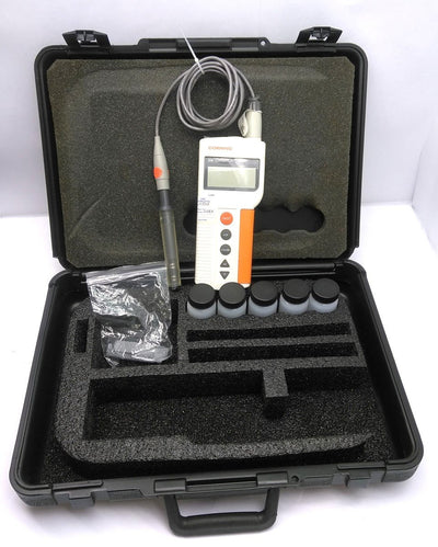 For parts or not working Corning 316 Conductivity Meter w/ Case, Probe, & Bottles *For Parts*