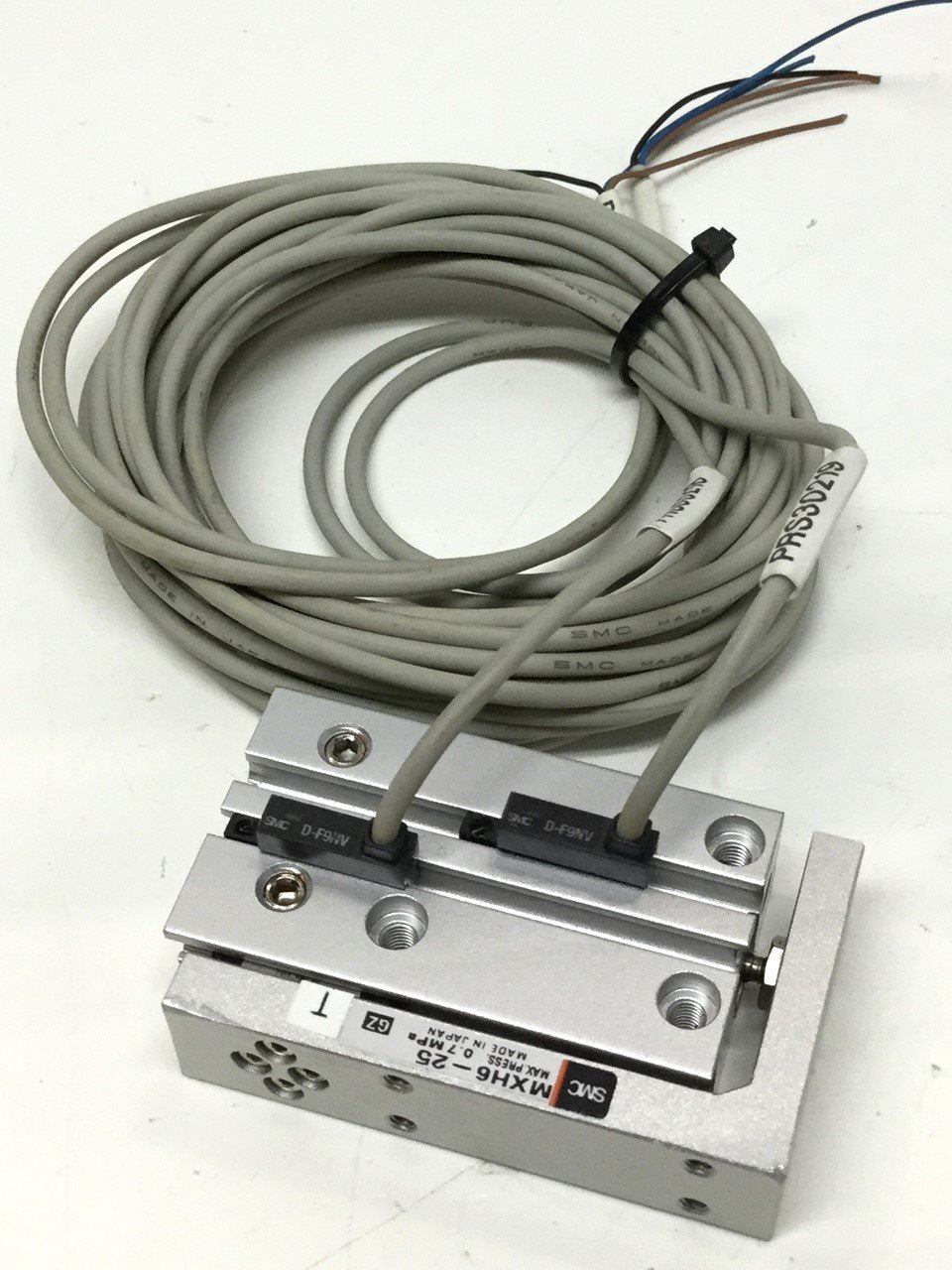 Used SMC MXH6-25 Compact Cylinder Linear Guide Slide Table, Bore: 6mm, Stroke: 25mm