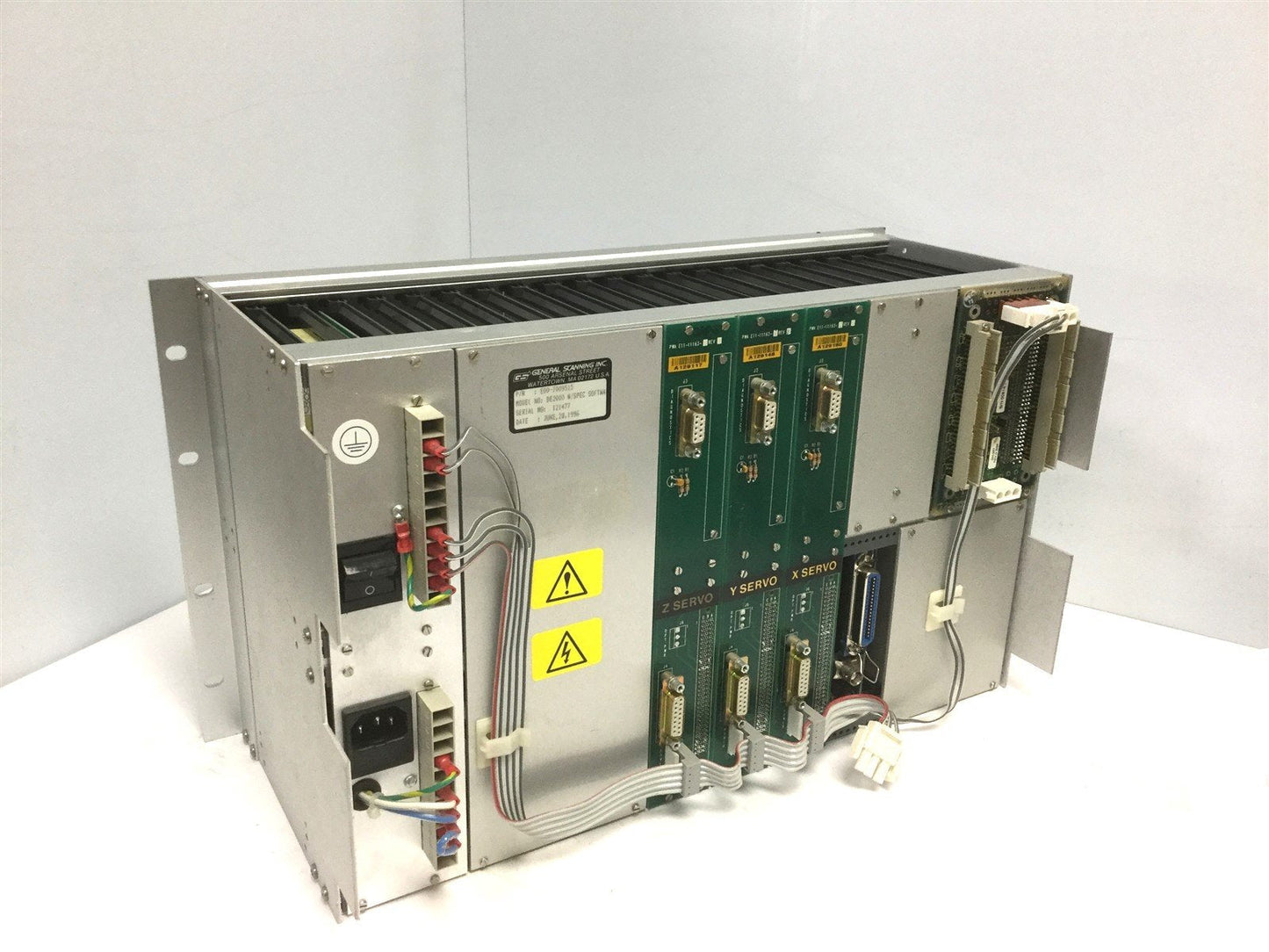 Used General Scanning Inc DE2000 Servo Motor Controller System, Voltage: 120VAC