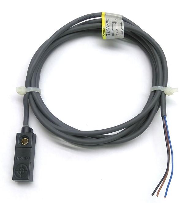 Used Omron TL-W3MC2 Proximity Switch/Sensor, Voltage: 12-24VDC, Cable Length: 58"