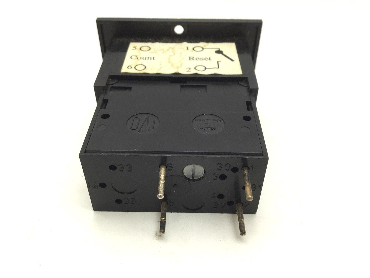 Used IVO Industries N103.030E Counter Voltage: 24VDC, 8 Digits, Input Frequency: 25Hz