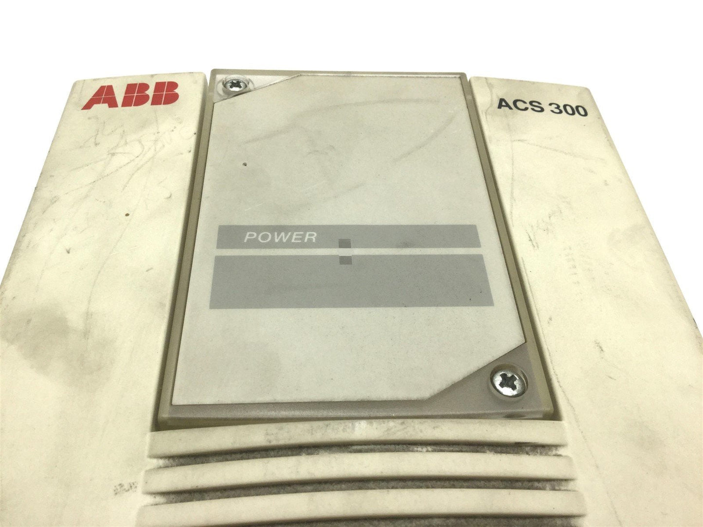 Used ABB ACS301-1P6-3 Frequency Converter Voltage: 380-480VAC 3A 3P Out: 0-U1 2.5A