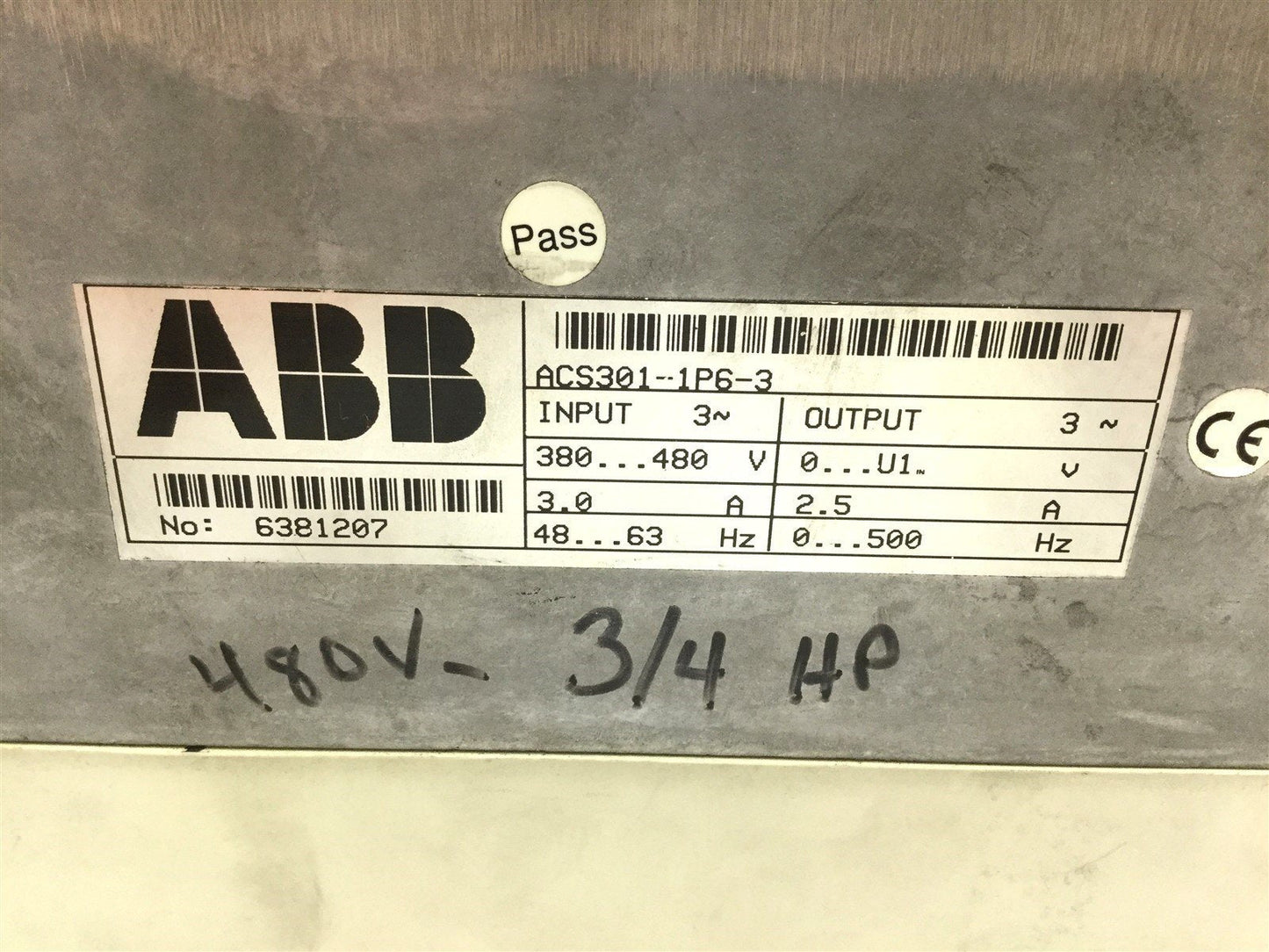 Used ABB ACS301-1P6-3 Frequency Converter Voltage: 380-480VAC 3A 3P Out: 0-U1 2.5A