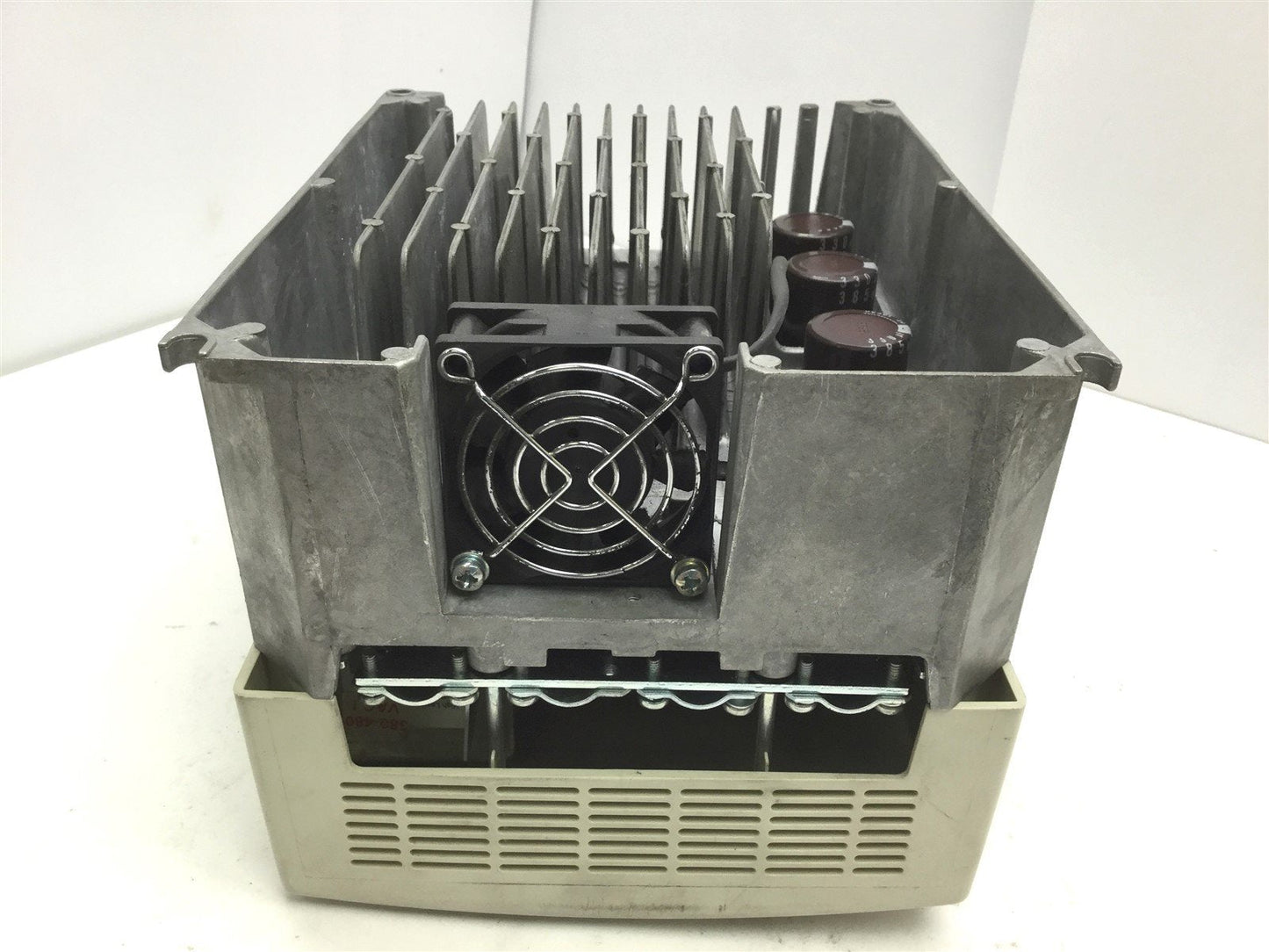 Used ABB ACS301-1P6-3 Frequency Converter Voltage: 380-480VAC 3A 3P Out: 0-U1 2.5A