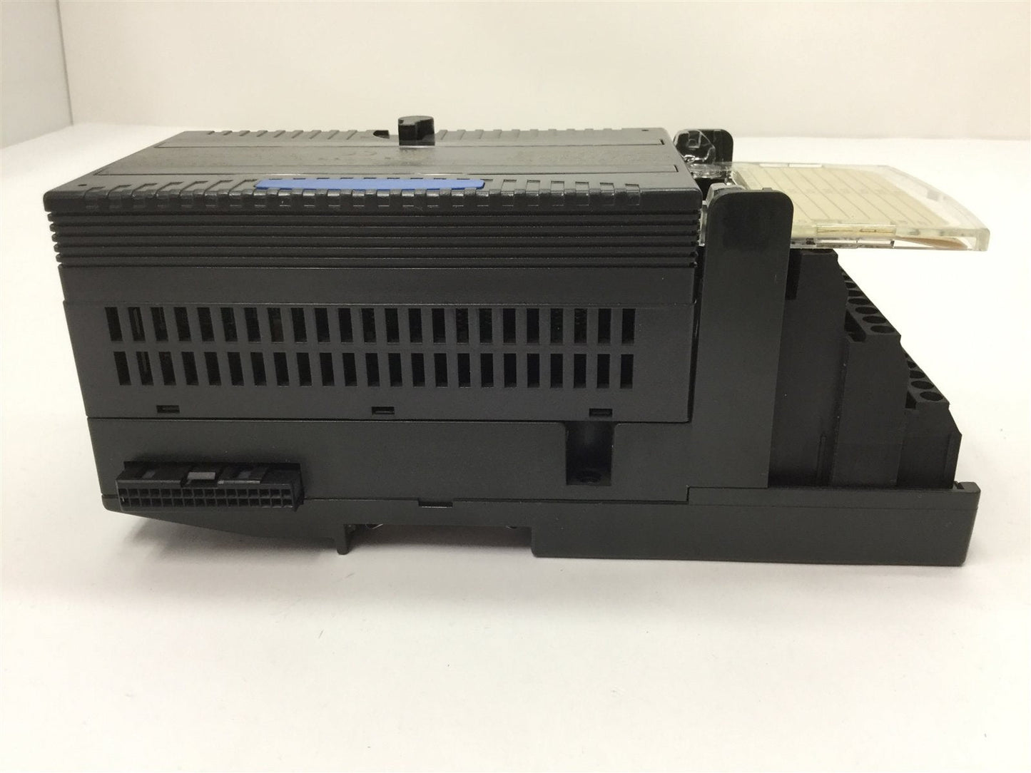 Used GE Fanuc IC200MDL741E Positive Logic Output Module, With IC200CHS022C Carrier