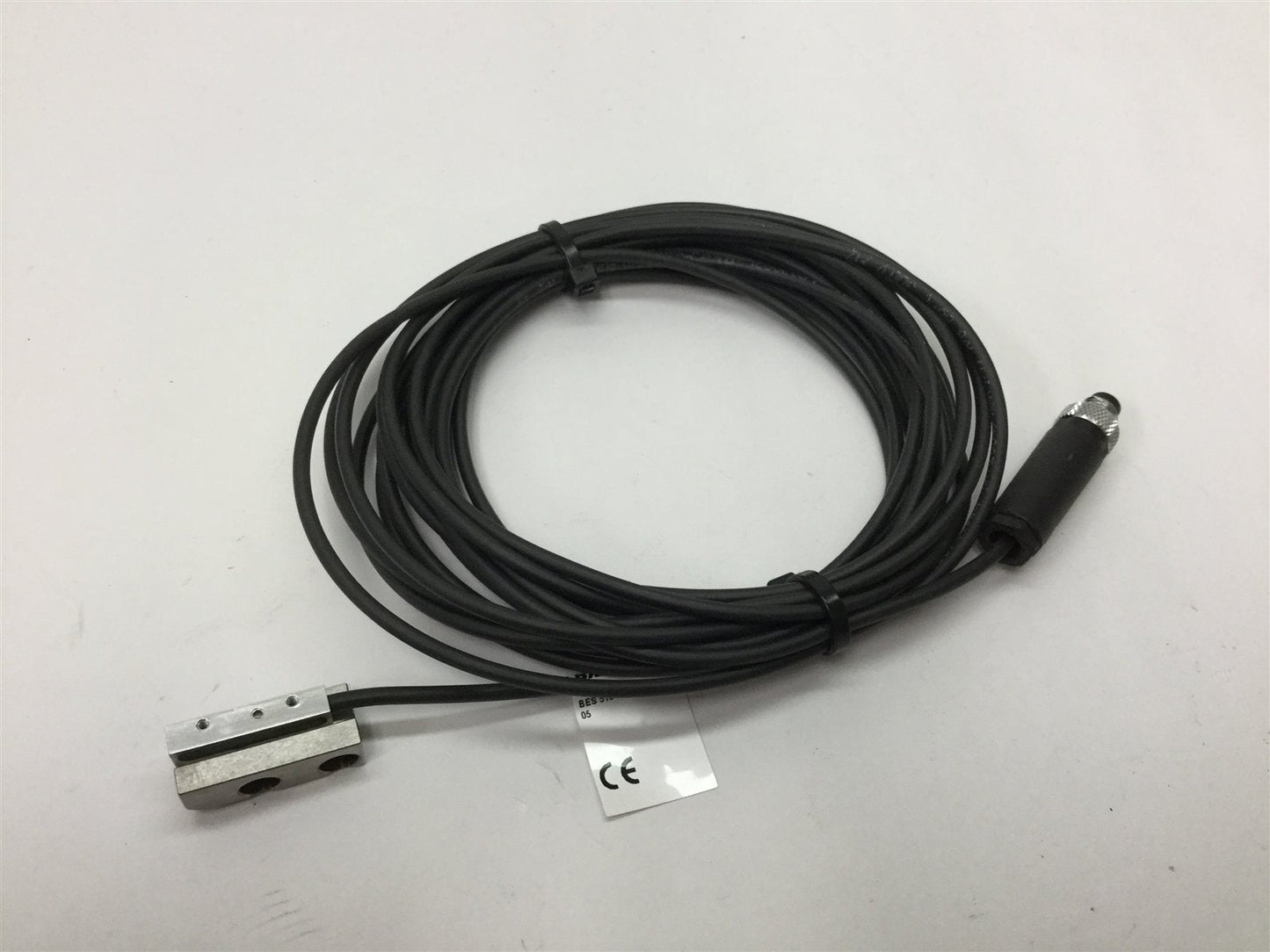 Used Balluff BES 516-3040-I02-C-PU-05 Inductive Proximity Sensor, Range: 0.8mm