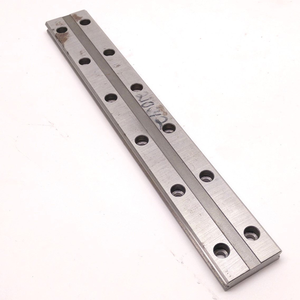 Used THK HRW17-230L-GK 17mm Linear Guide Rail, 17 x 230 x 9mm