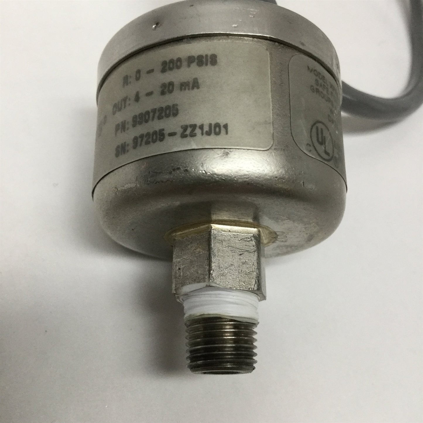 Used Data Instruments XPRO Pressure Transmitter Sensor 4-20mA, 0-200PSI, 1/8" NPT