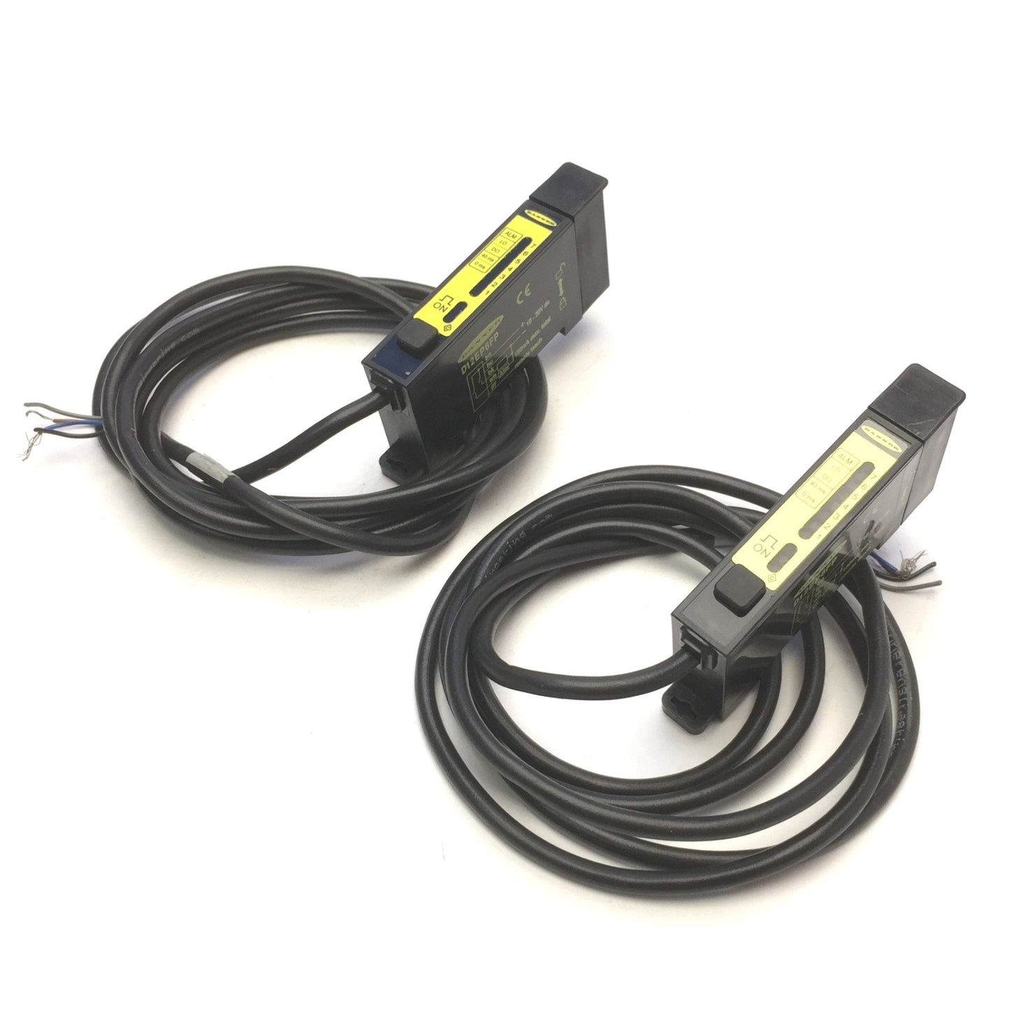 Used Lot of 2 Banner D12EP6FP Fiber Optic Sensor, Teach Mode 10-30VDC, PNP