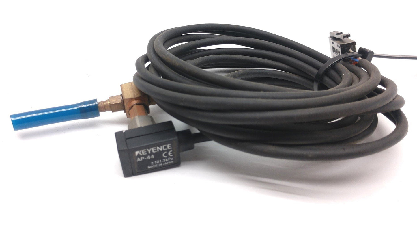 Used Keyence AP-44 Sensor Head, Type: Compound Pressure, Rated: +101.3 to -101.3 kPa