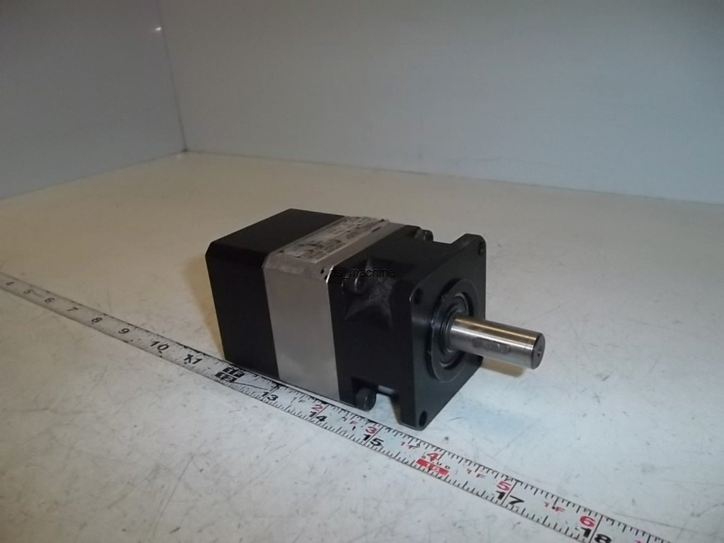 Used CGI 23PL1000 Planetary Gearhead 100:1 NEMA 23 Mount 1/2" Output Shaft