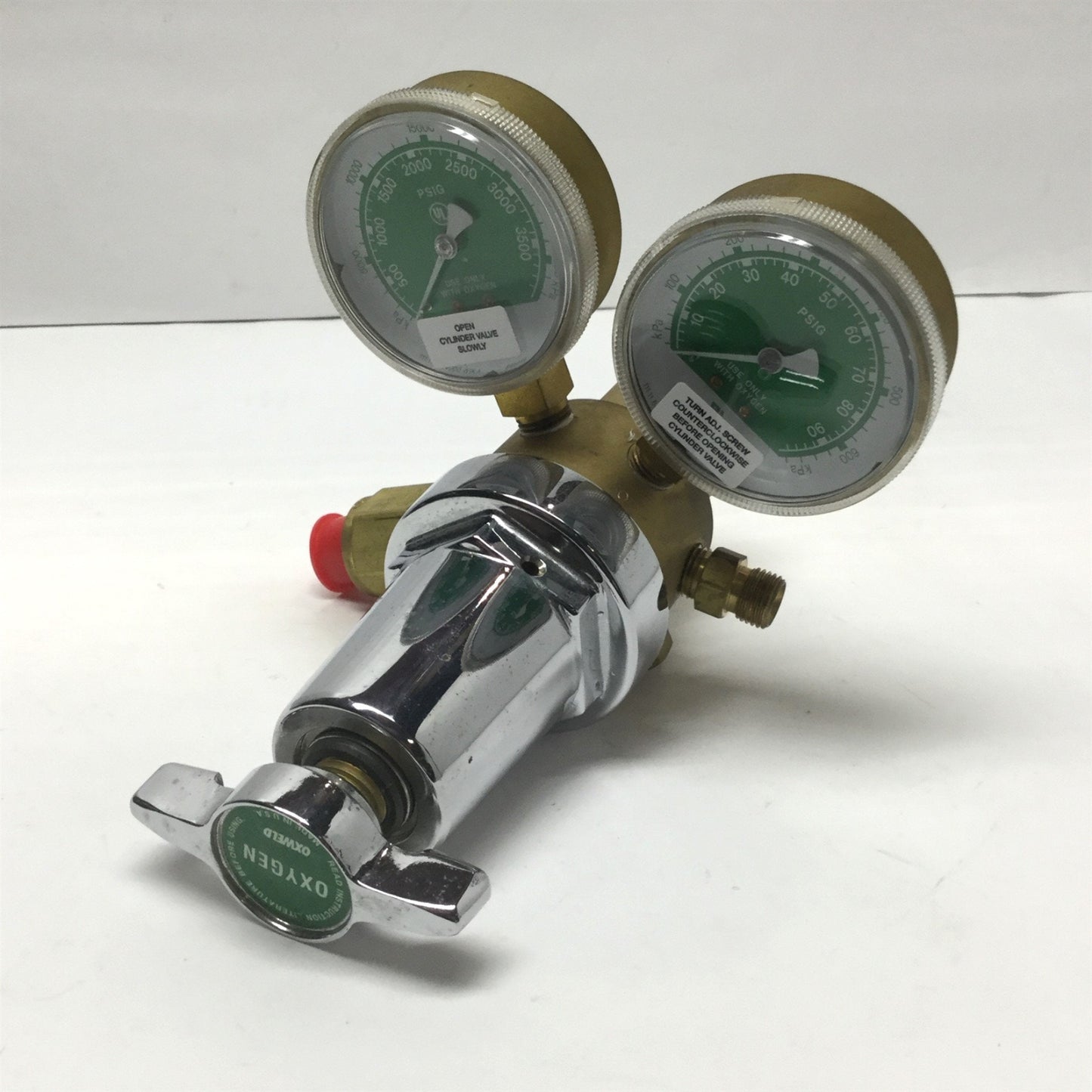 New – Open box Oxweld R-77-75-540 Trimline Welding Oxygen Gas Regulator, Two-Stage 3000psi