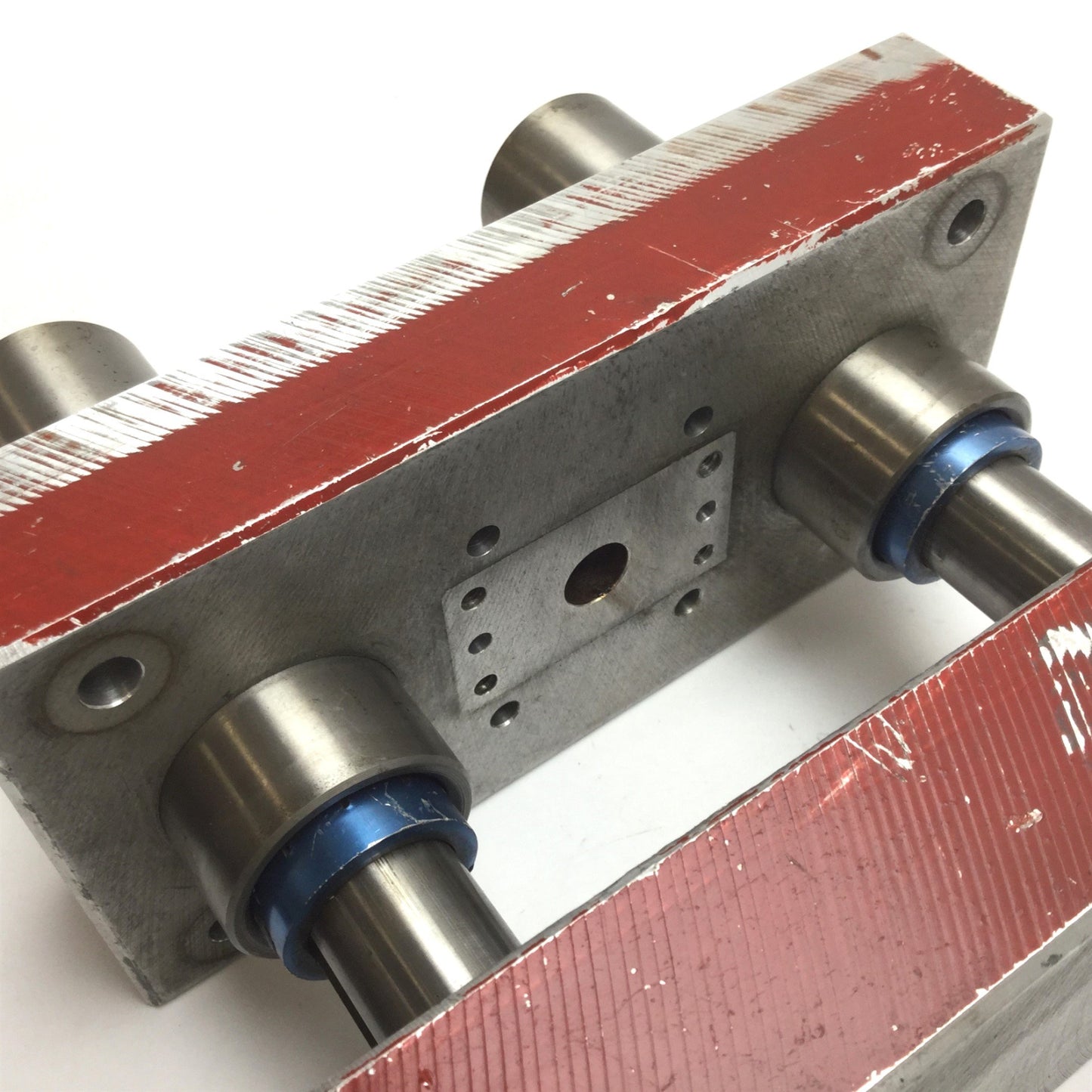 Used Ball Bearing Die Press Set, Table: 3.25" x 4", Throat: 0.94", ID: 0.56"