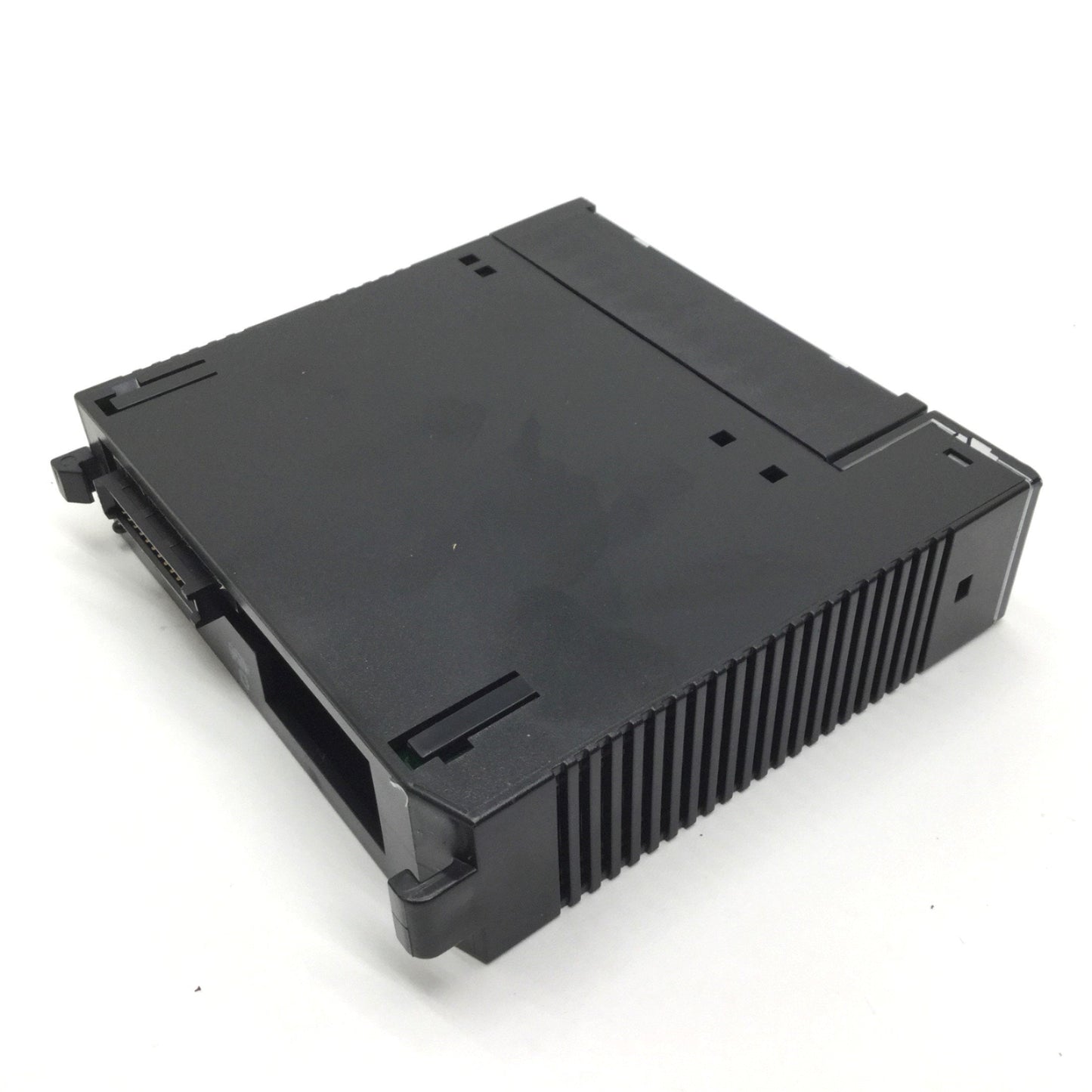 Used Ge Fanuc IC693MDL741G Series 90-30 Output Module, 12/24VDC, 0.5A, 16PT, NEG