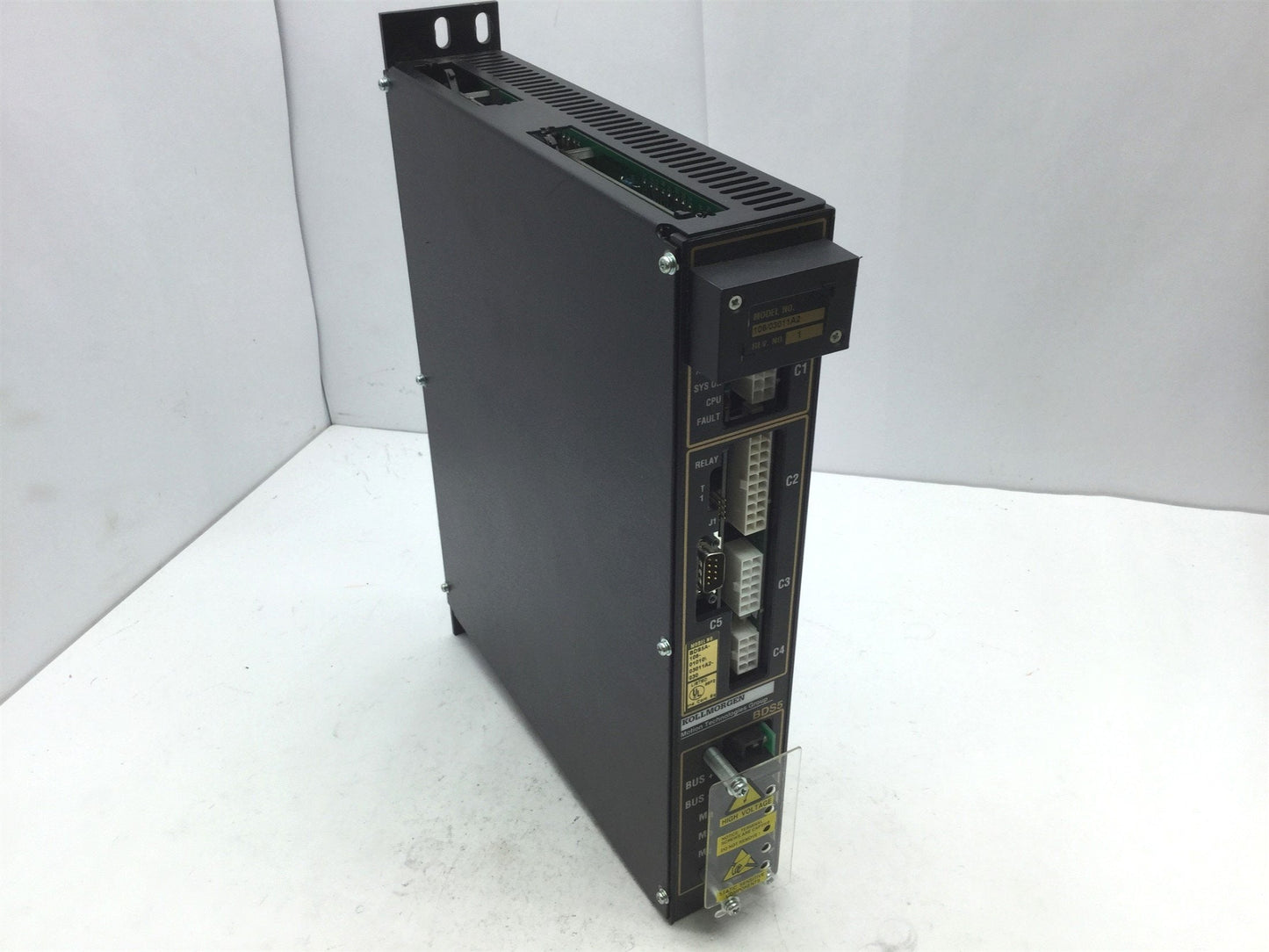 Used Kollmorgen BDS5A-106-01010 Servo Drive, Input: 140VDC 9A, Out: 115VAC 6A Rev 1