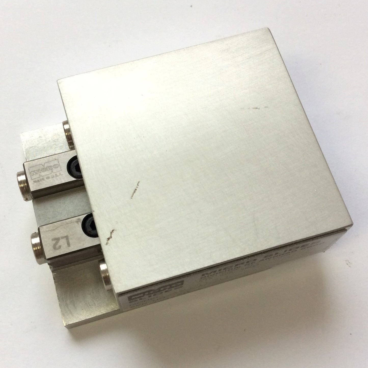 New – Open box Micro Slides A-2020 Cross Bearing Linear Positioning Slide Stage 2"x2" Travel 1"