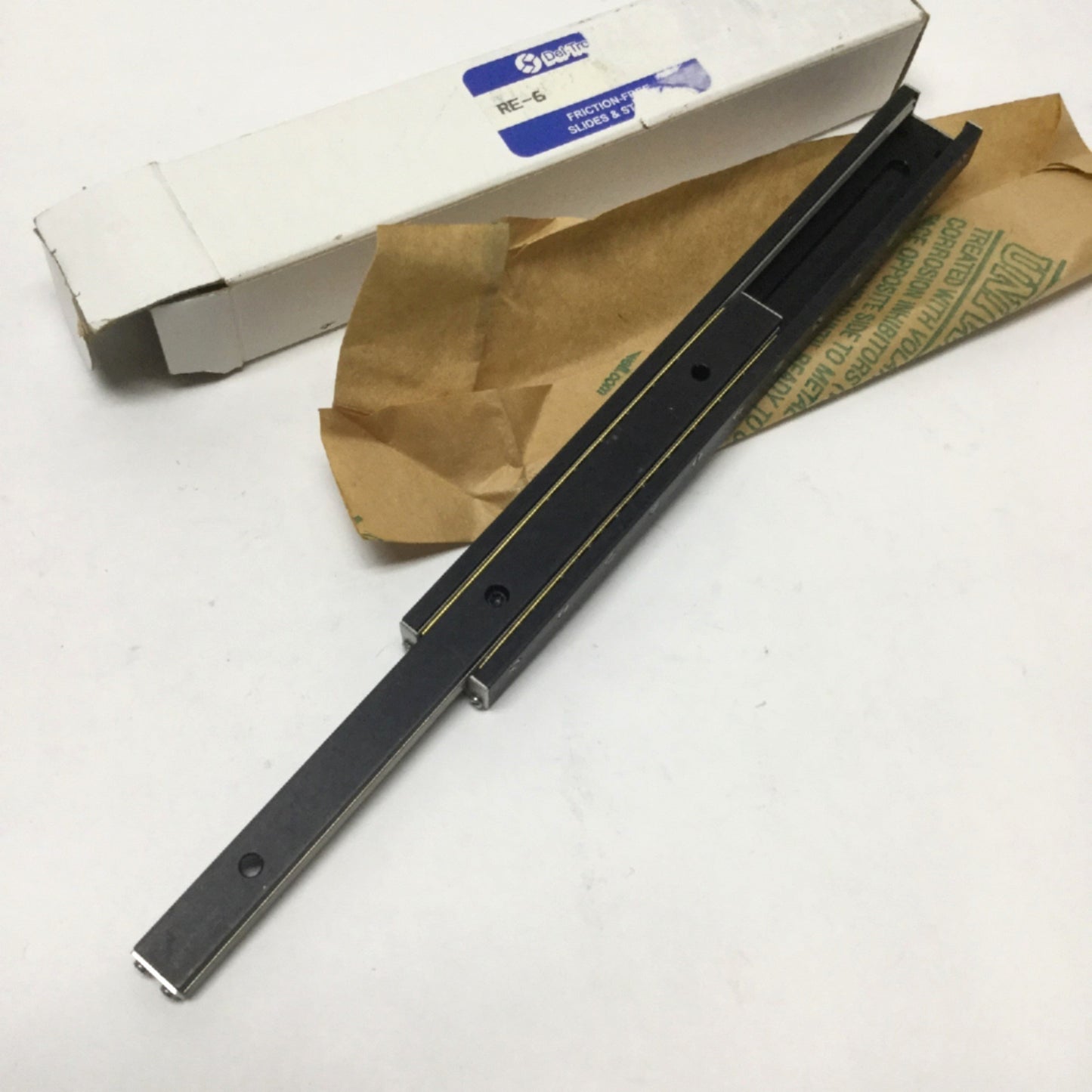 New Del-Tron RE-6 Crossed Roller Linear Slide, 5" Travel Stroke, 108lb Rating