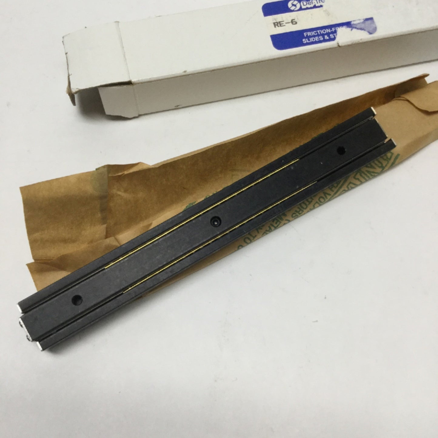 New Del-Tron RE-6 Crossed Roller Linear Slide, 5" Travel Stroke, 108lb Rating