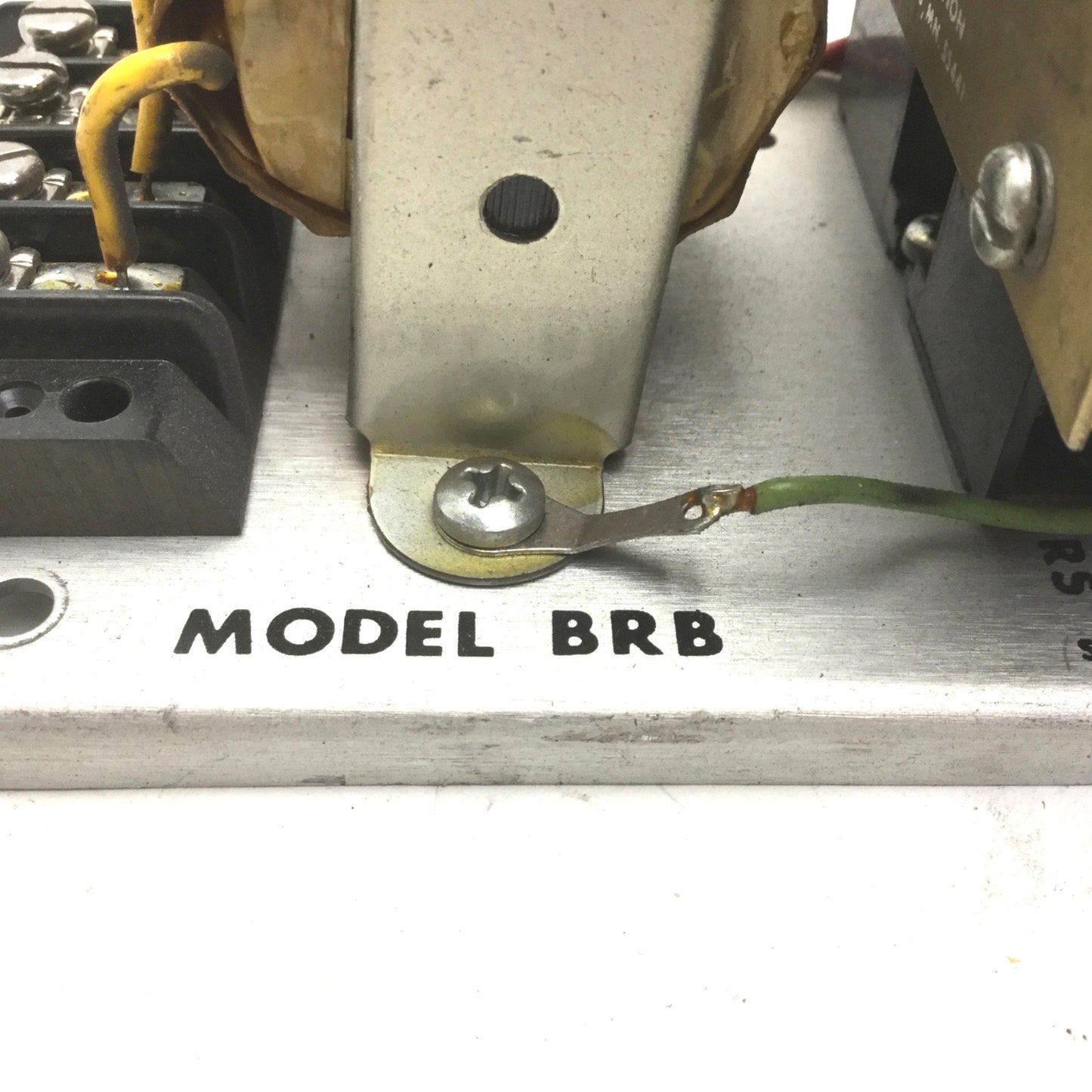 Used Banner BRB Base W/BIC-99 Preset Counter Module, Input: 115VAC, *Missing Latch*