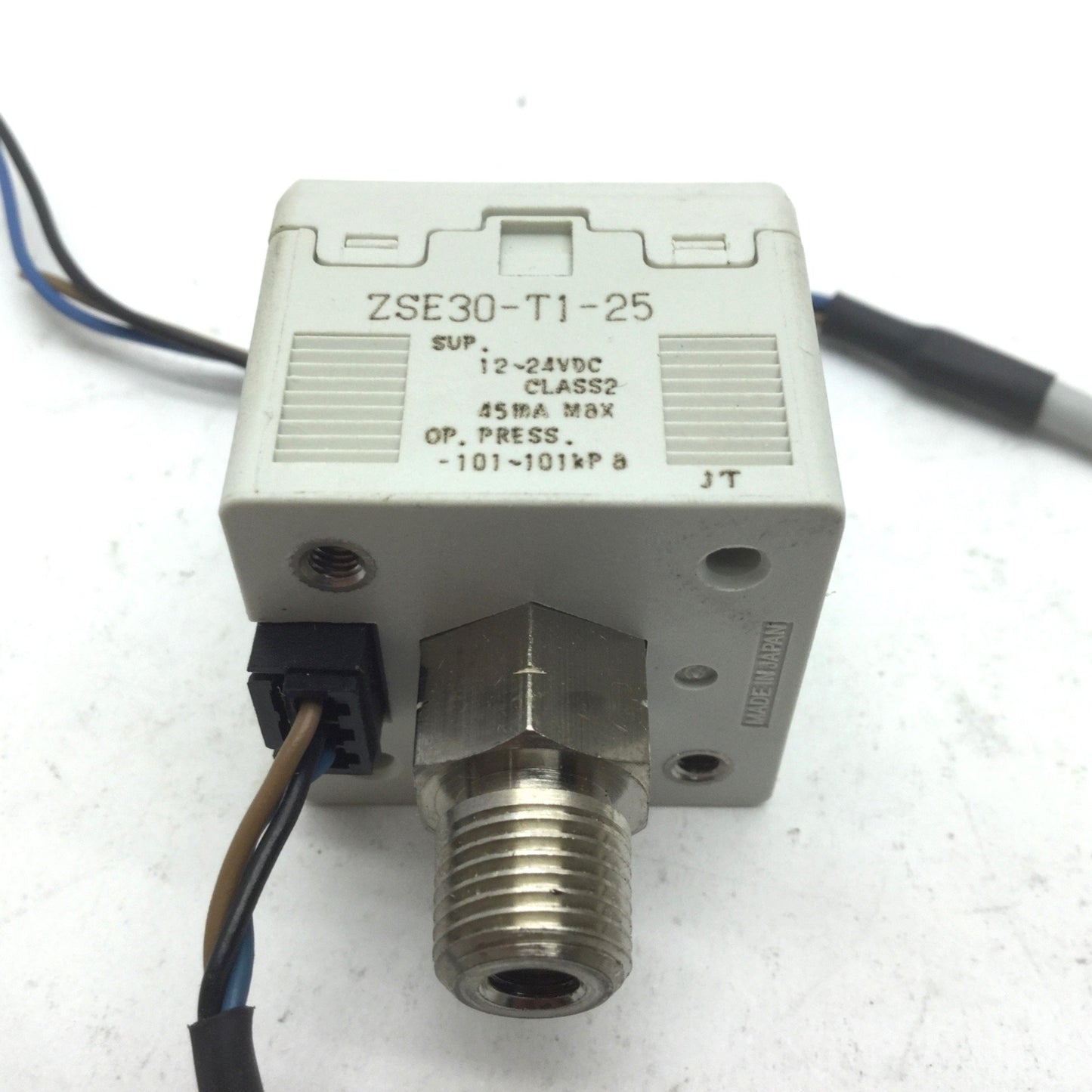 Used SMC ZSE30-T1-25 Vacuum Pressure Switch, Pressure: -101~101kPa NPN 80mA, 12-24VDC