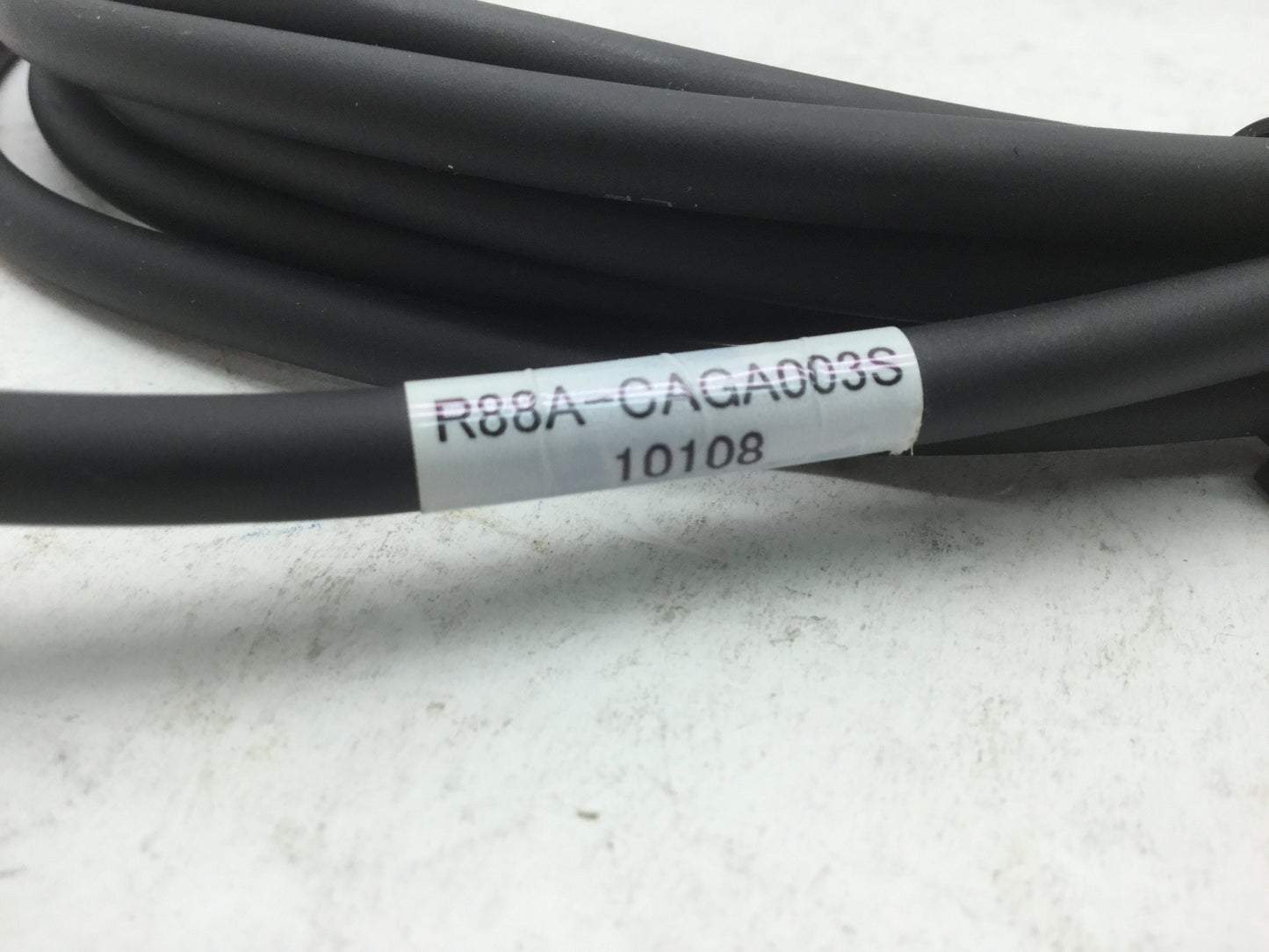 New Omron R88A-CAGA003S Servomotor Feedback Cable, 3-Wire 1-Ground Accurax G5