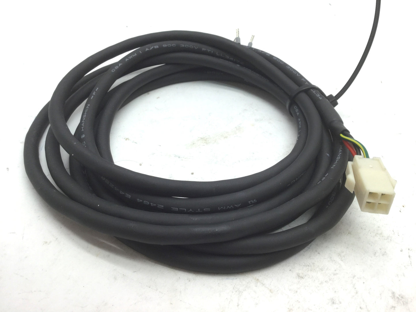 New Omron R88A-CAGA003SR Servomotor Feedback Cable, 3-Wire 1-Ground Accurax G5