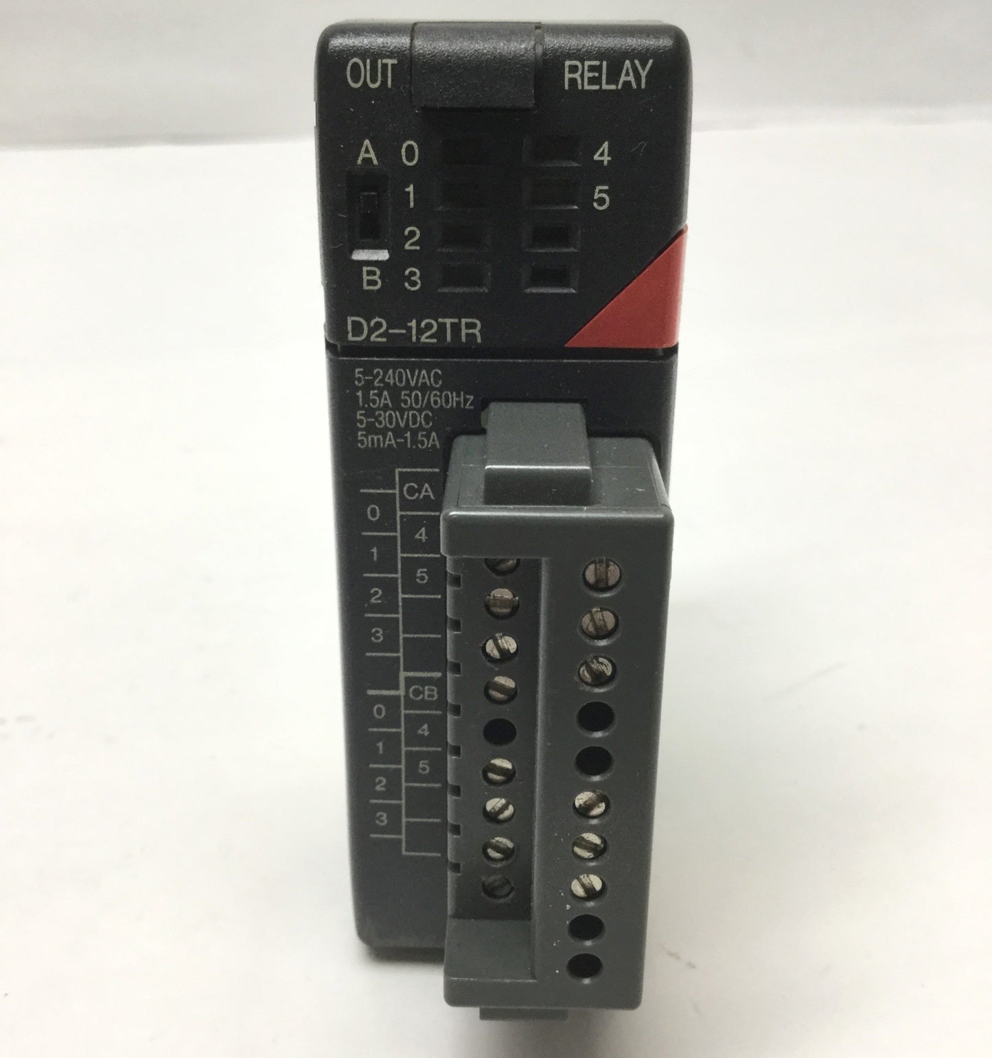 Used Automation Direct D2-12TR DirectLogic 205 Relay Output Module 12-Pt 30VDC/240VAC