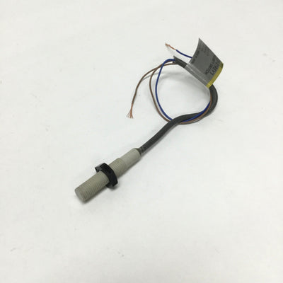 Used Omron E2F-X1R5Y1 Proximity Sensor Switch, NO, 24-240VAC, 1.5mm Sensing Distance