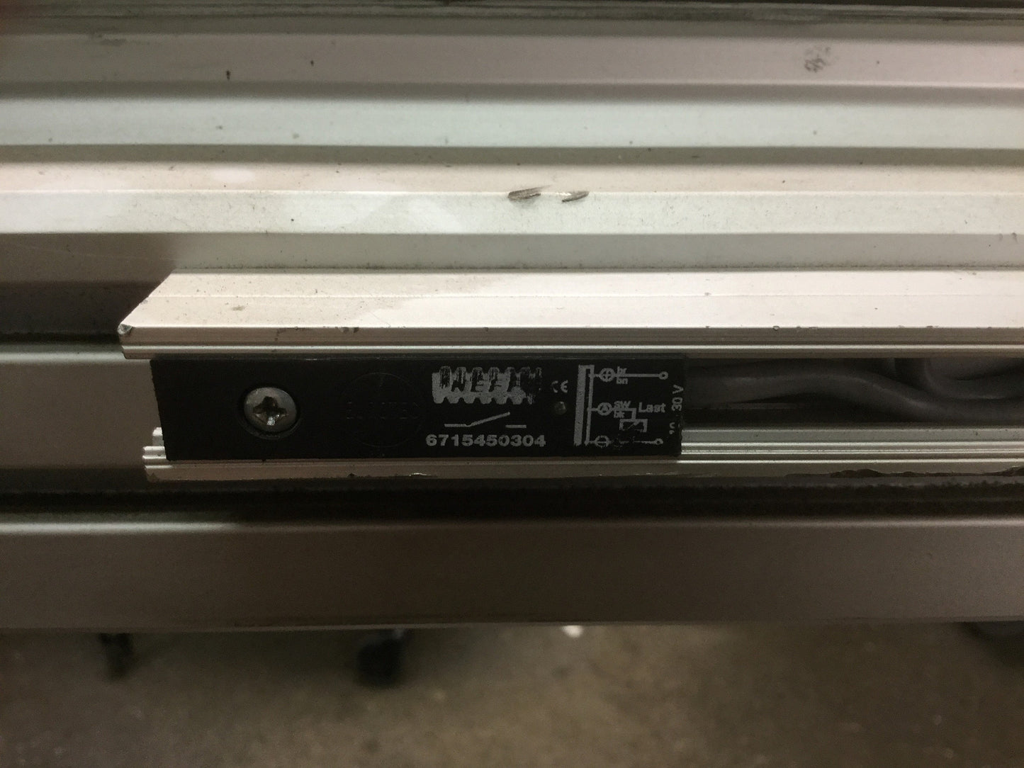 Used INA MLF-52-500-E ZR Linear Slide Belt Actuator Travel: 1400mm Max Load: 2000 LB