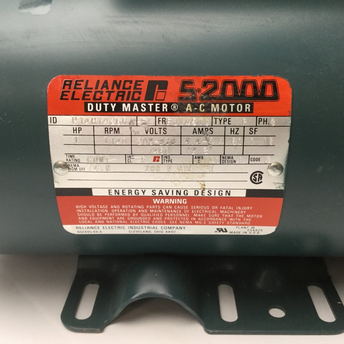 New Reliance Electric S-2000 P14H1426R-SX Duty Master 3-Phase AC Motor 1HP 1,140RPM