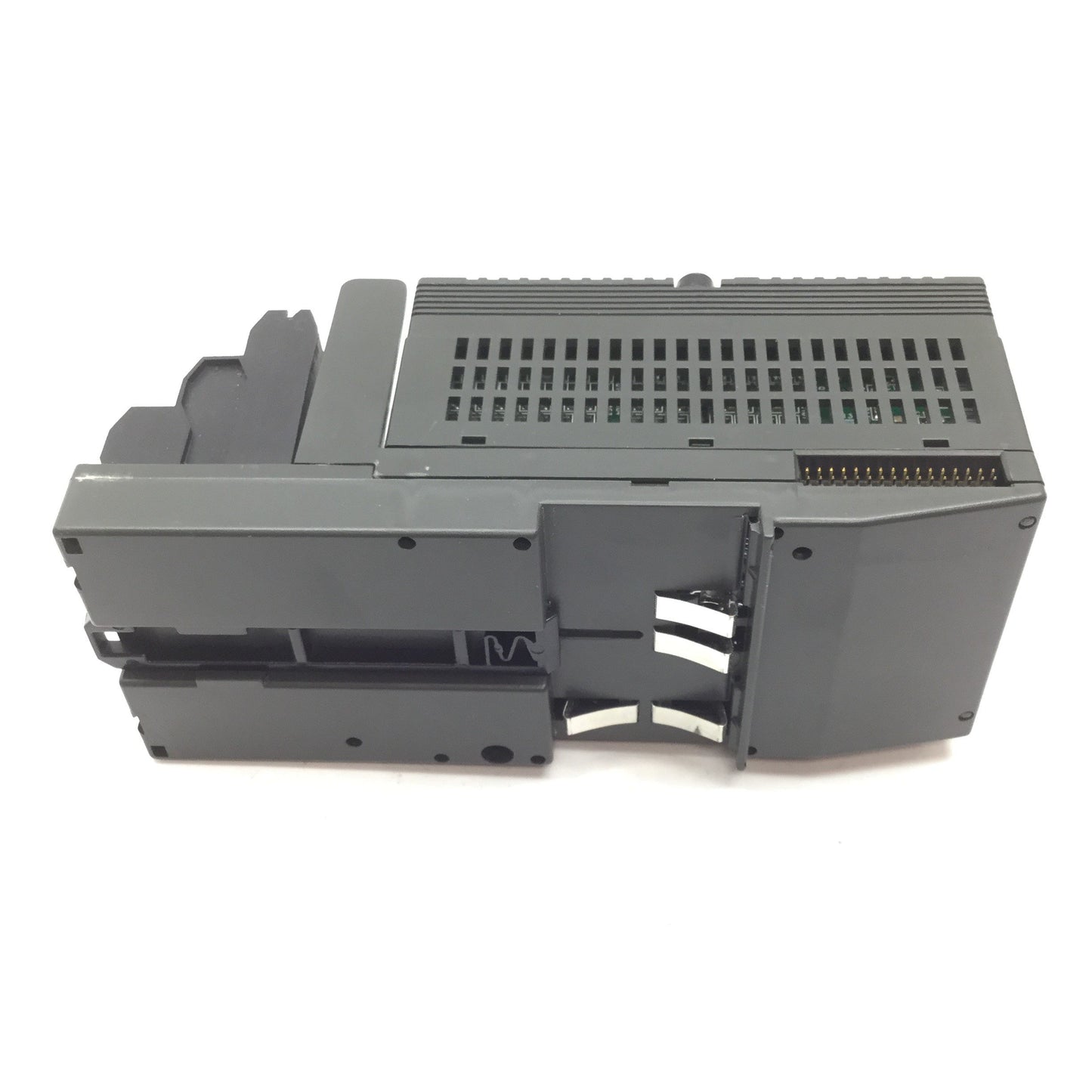 Used GE Fanuc IC200MDL650C VersaMax PLC Input Module, Pos/Neg Grp, 32-Point 24VDC