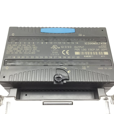 Used GE Fanuc IC200MDL742B VersaMax PLC Output Module, With IC200CHS002B I/O Carrier