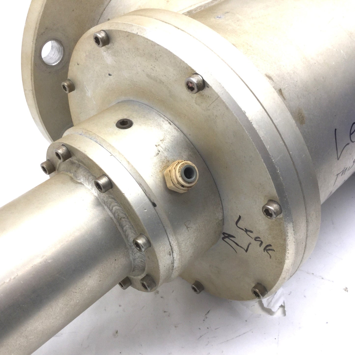 Used ID: 7", Flange Diameter: 11", Air Actuated Valve, 1/4" NPT, *Has Leak*