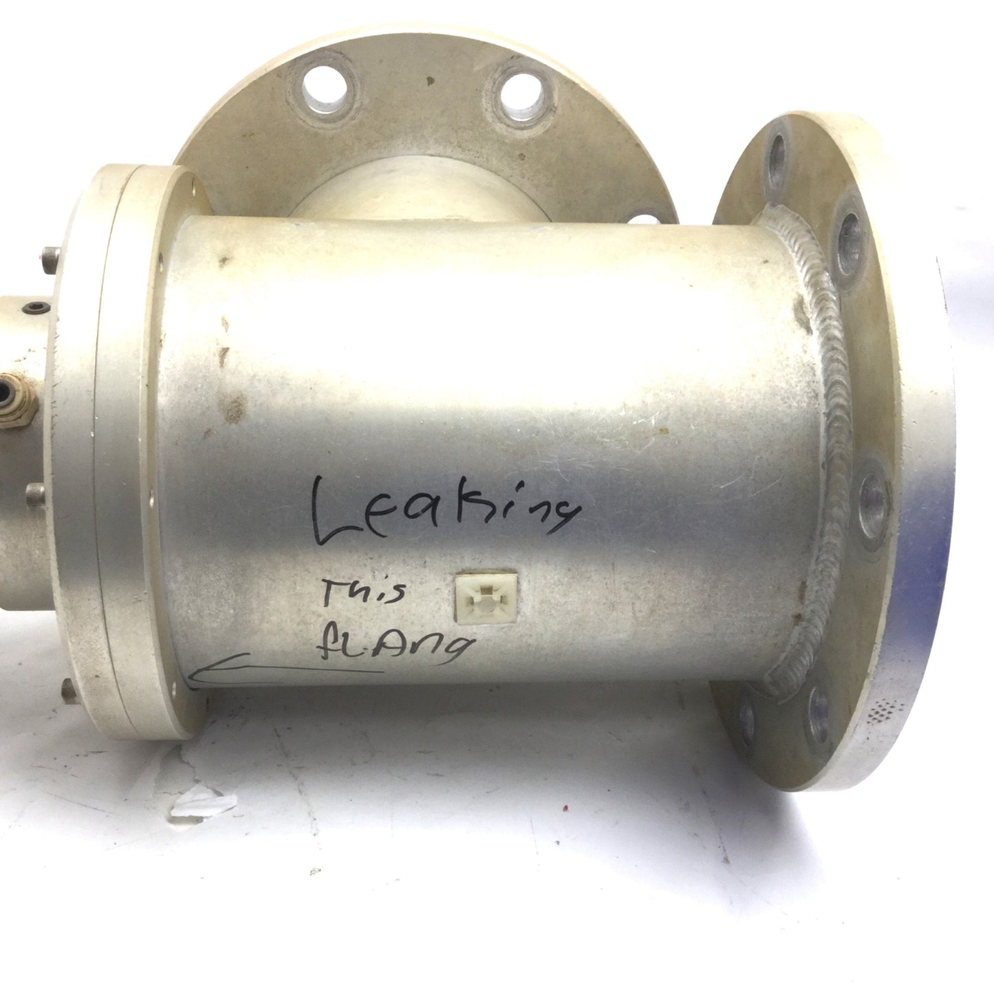 Used ID: 7", Flange Diameter: 11", Air Actuated Valve, 1/4" NPT, *Has Leak*