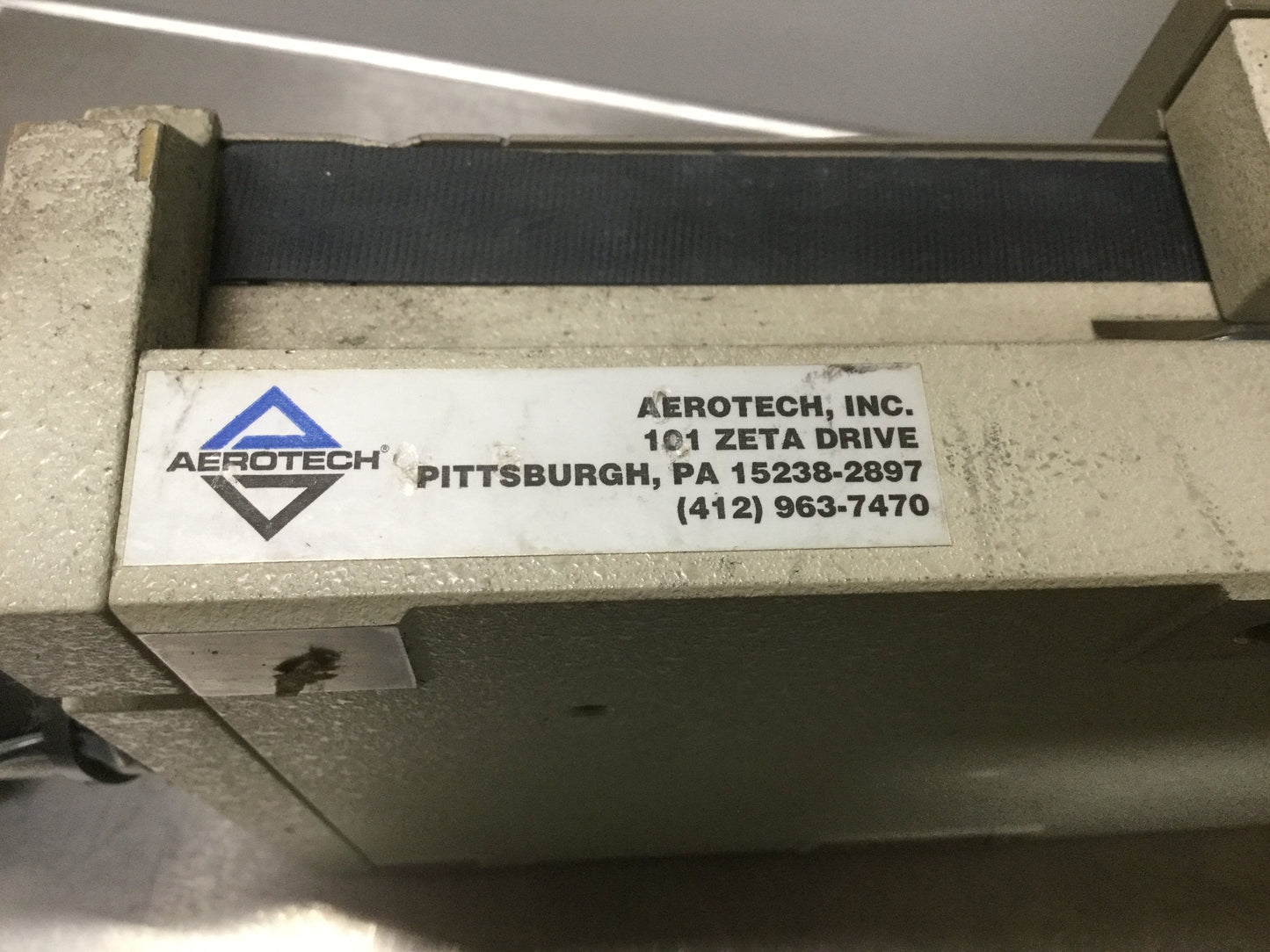 Used Aerotech ATS20015-M-40P Motorized Linear Stage 150mm Travel 4mm/rev 1050LT Motor