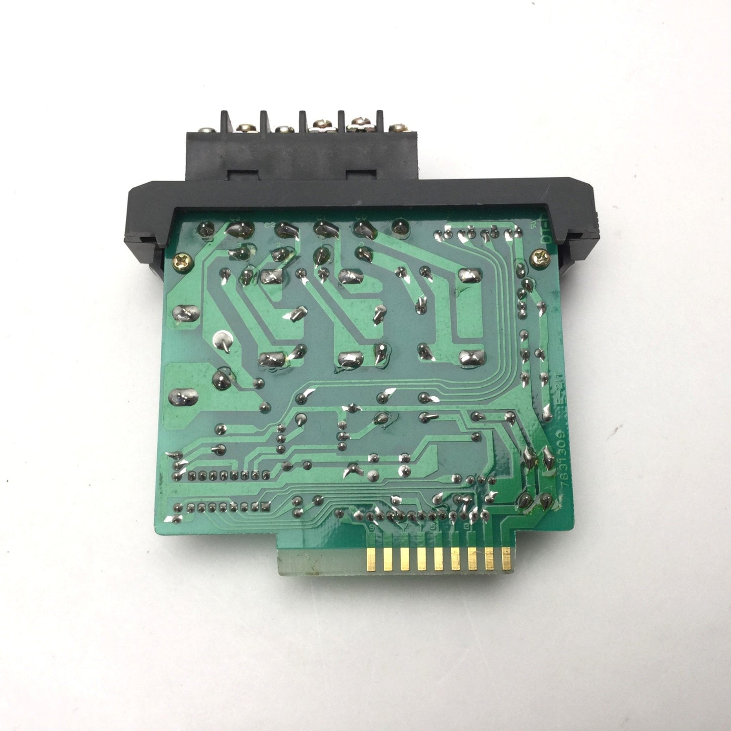 Used PLC Direct D3-04TAS Discrete Output Module 4-Point 120-240VAC 2A/Point 2A/Common