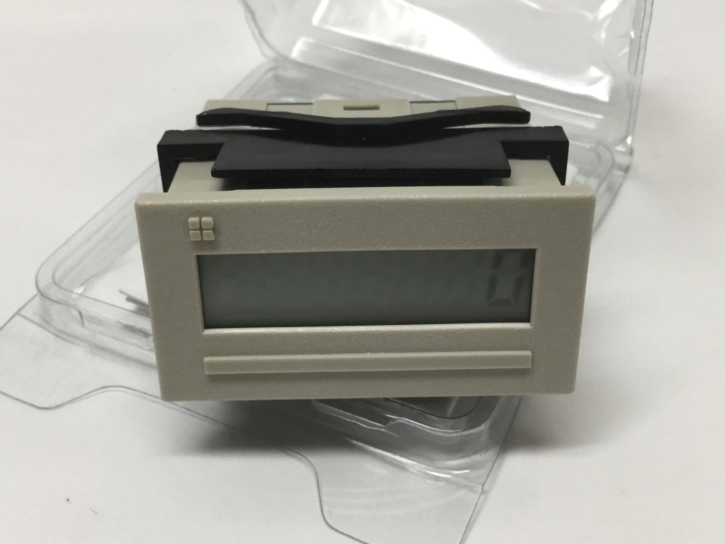 New Redington 5300-2000 Totalizer Counter 7-Digit LCD, 40 counts/s, 20-250V AC/DC