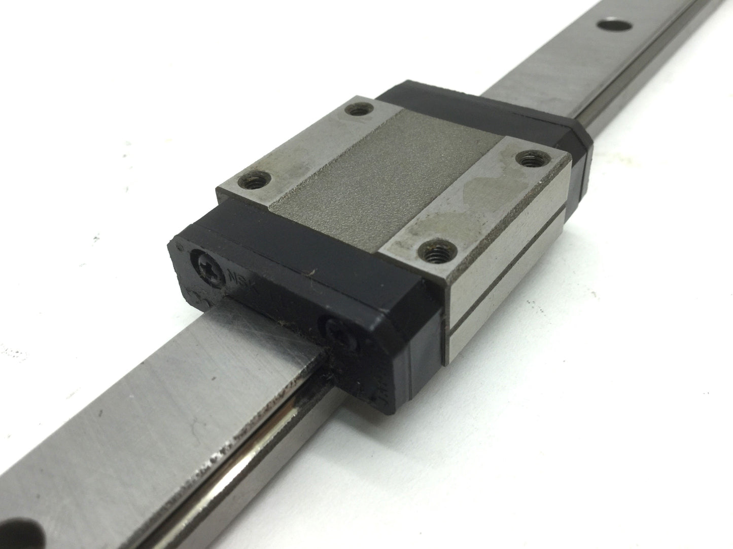 Used NSK LU15 Linear Bearing Blocks, Rail: 548mm, Block: 1.7" x 1.26"